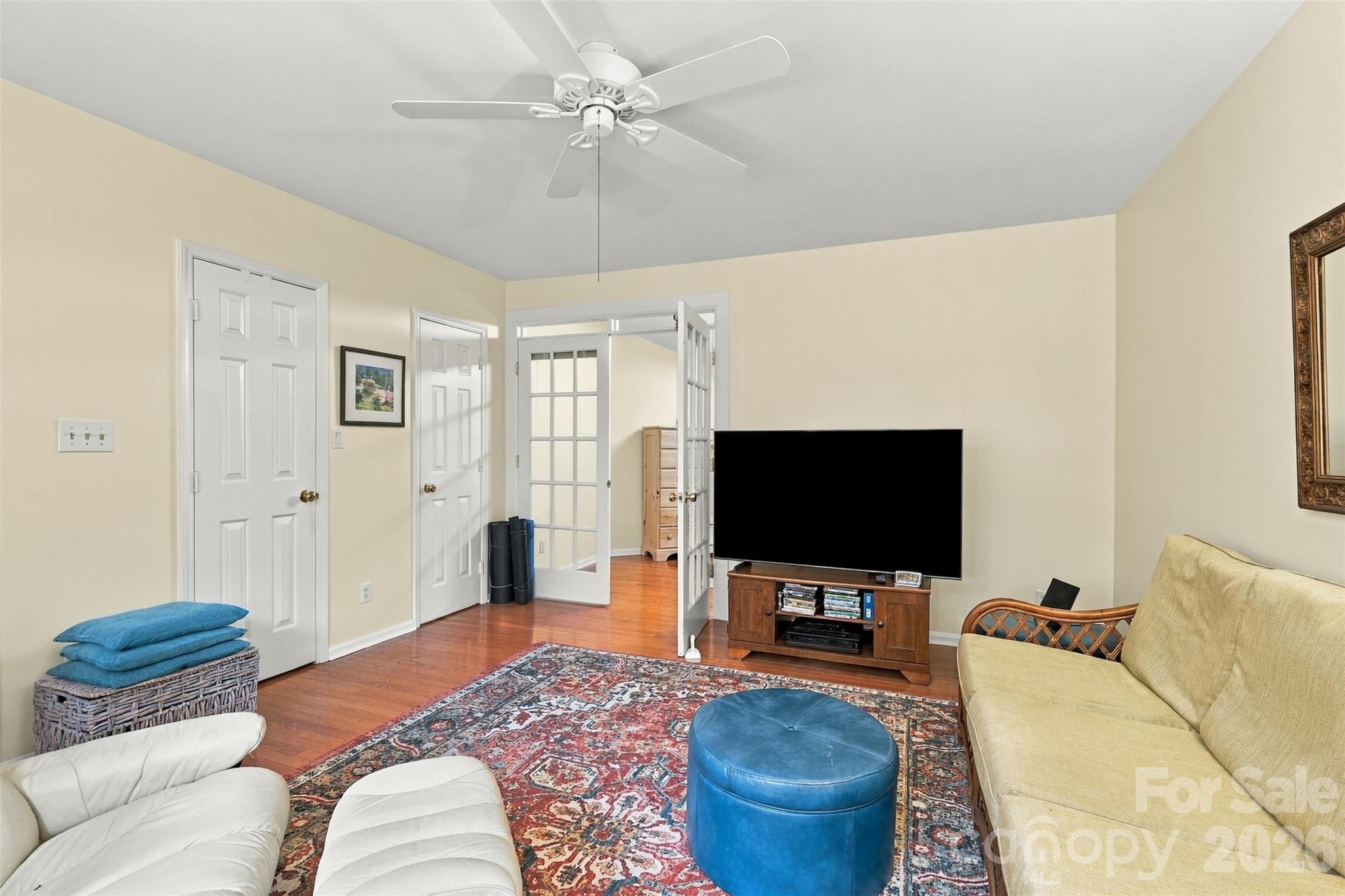 4921 Torrey Pines Court Property Photo 27