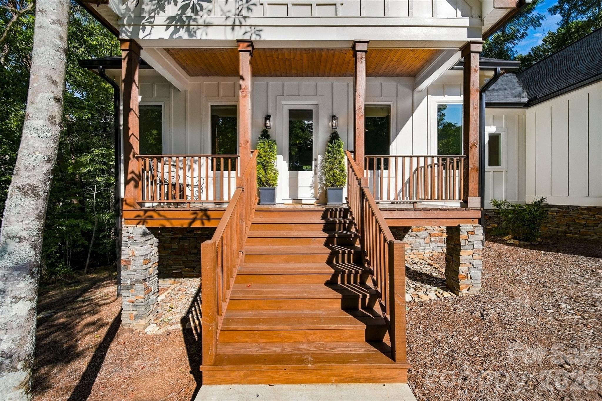 217 Sycamore Drive Property Photo 5