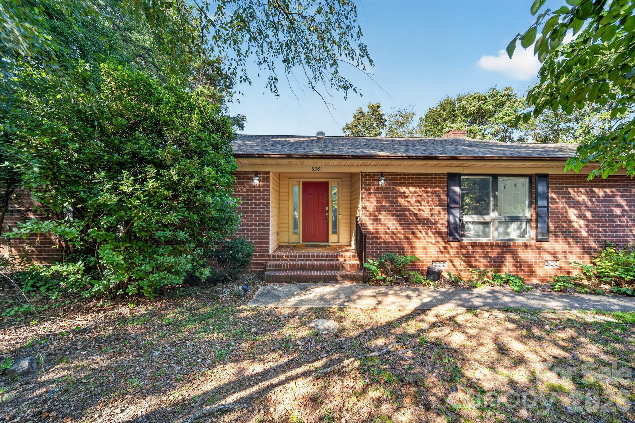 8281 Fairfield Forest Road Property Photo 11