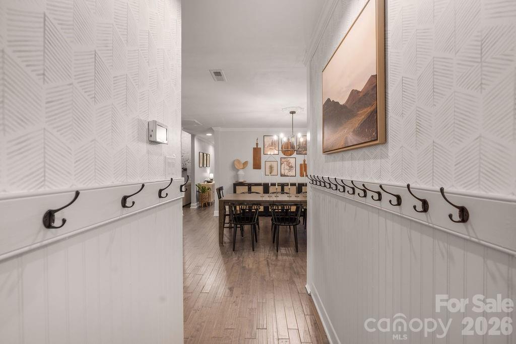 3525 Windbluff Drive Property Photo 30