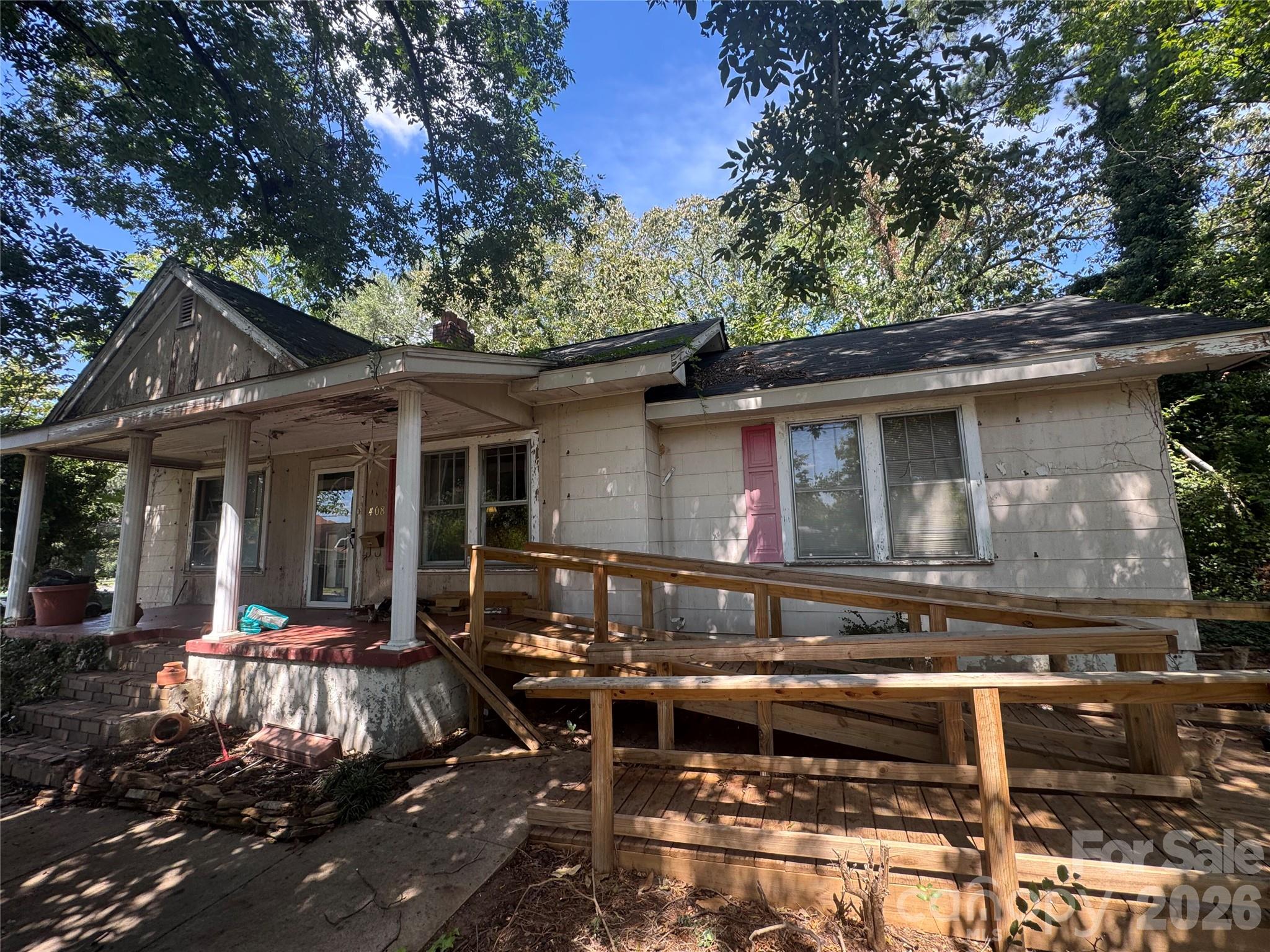 408 E Davidson Avenue Property Photo 13
