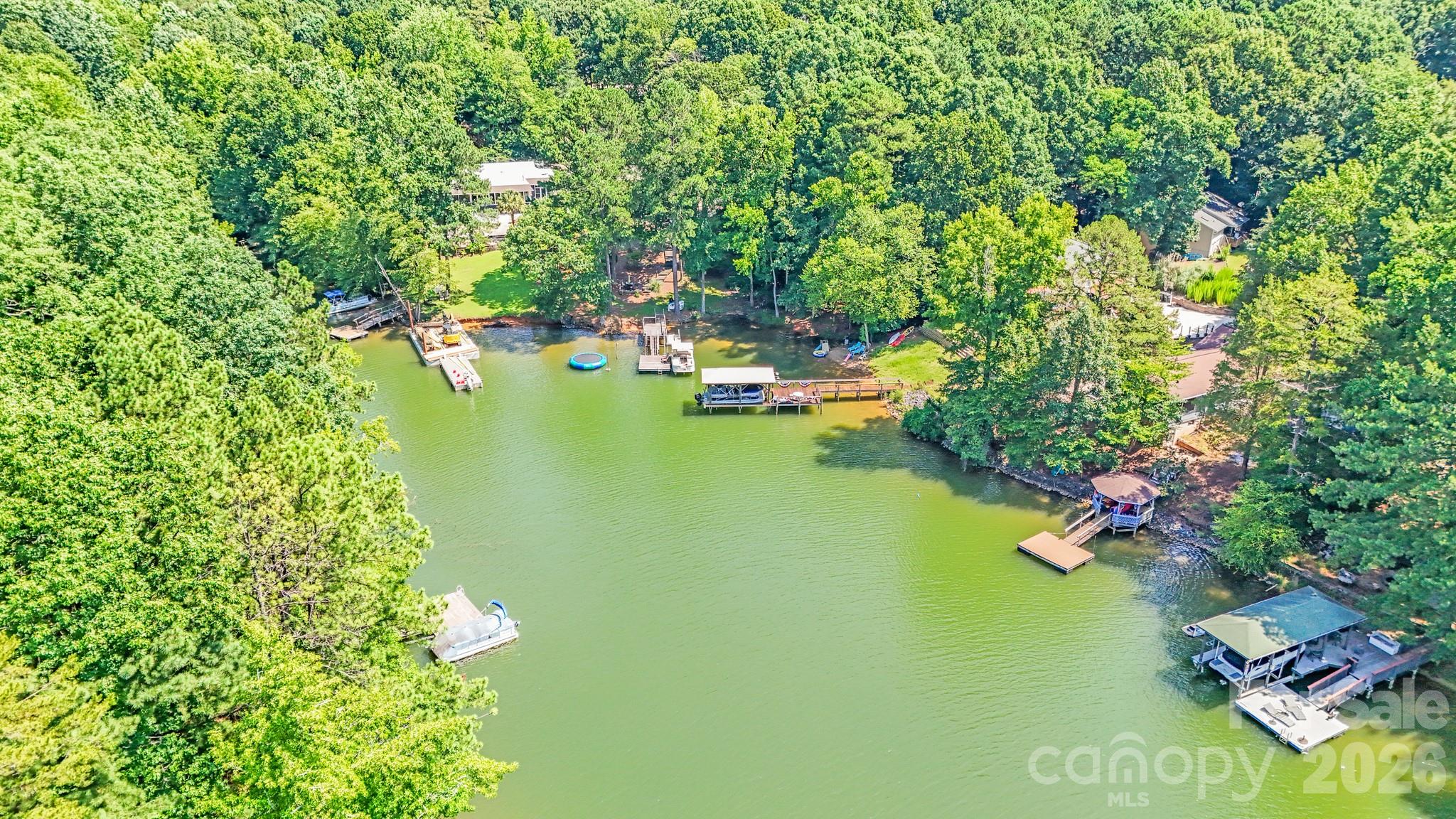 2116 Bon Villa Way Property Photo 2