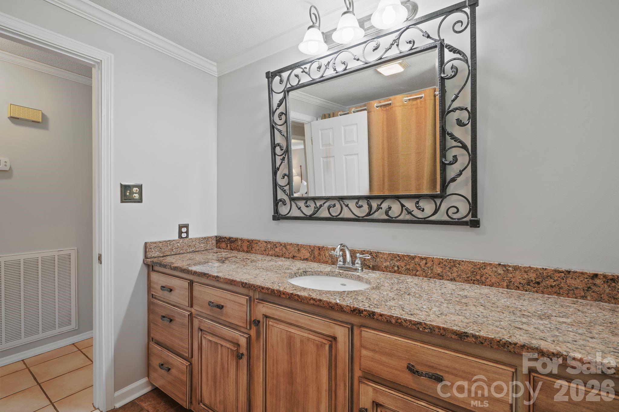 3328 Sulphur Springs Road Property Photo 22