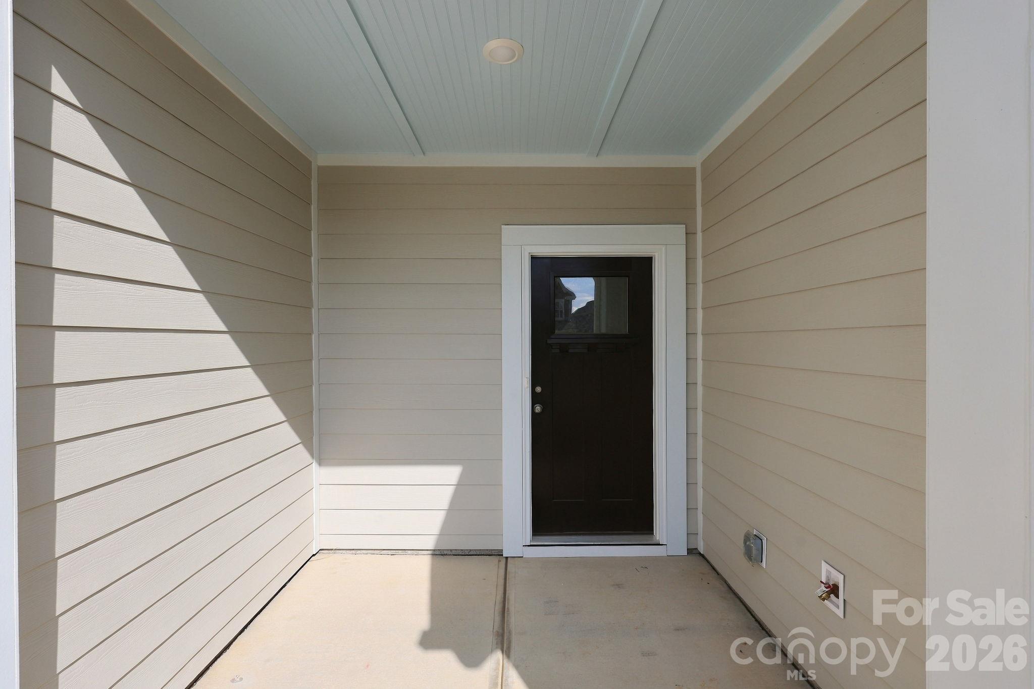 759 Kitfox Drive Property Photo 5