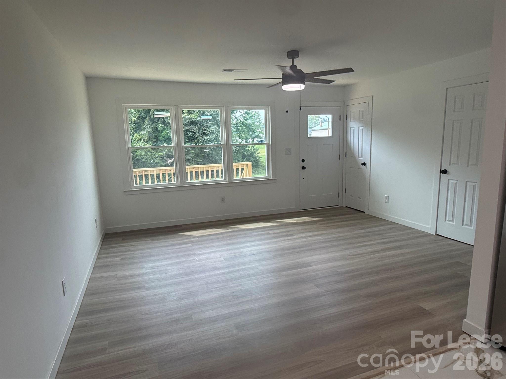 19410 Smithville Lane Property Photo 2
