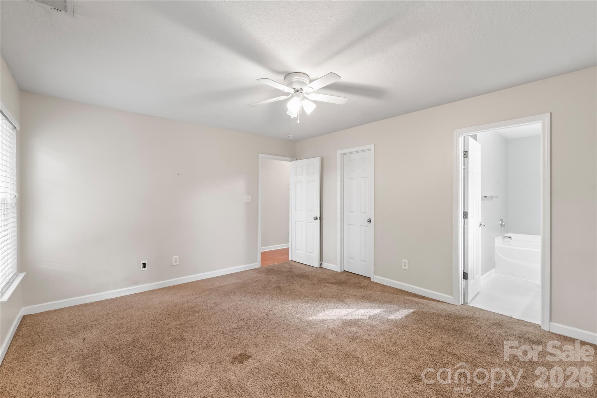 831 Sinclair Drive Property Photo 14