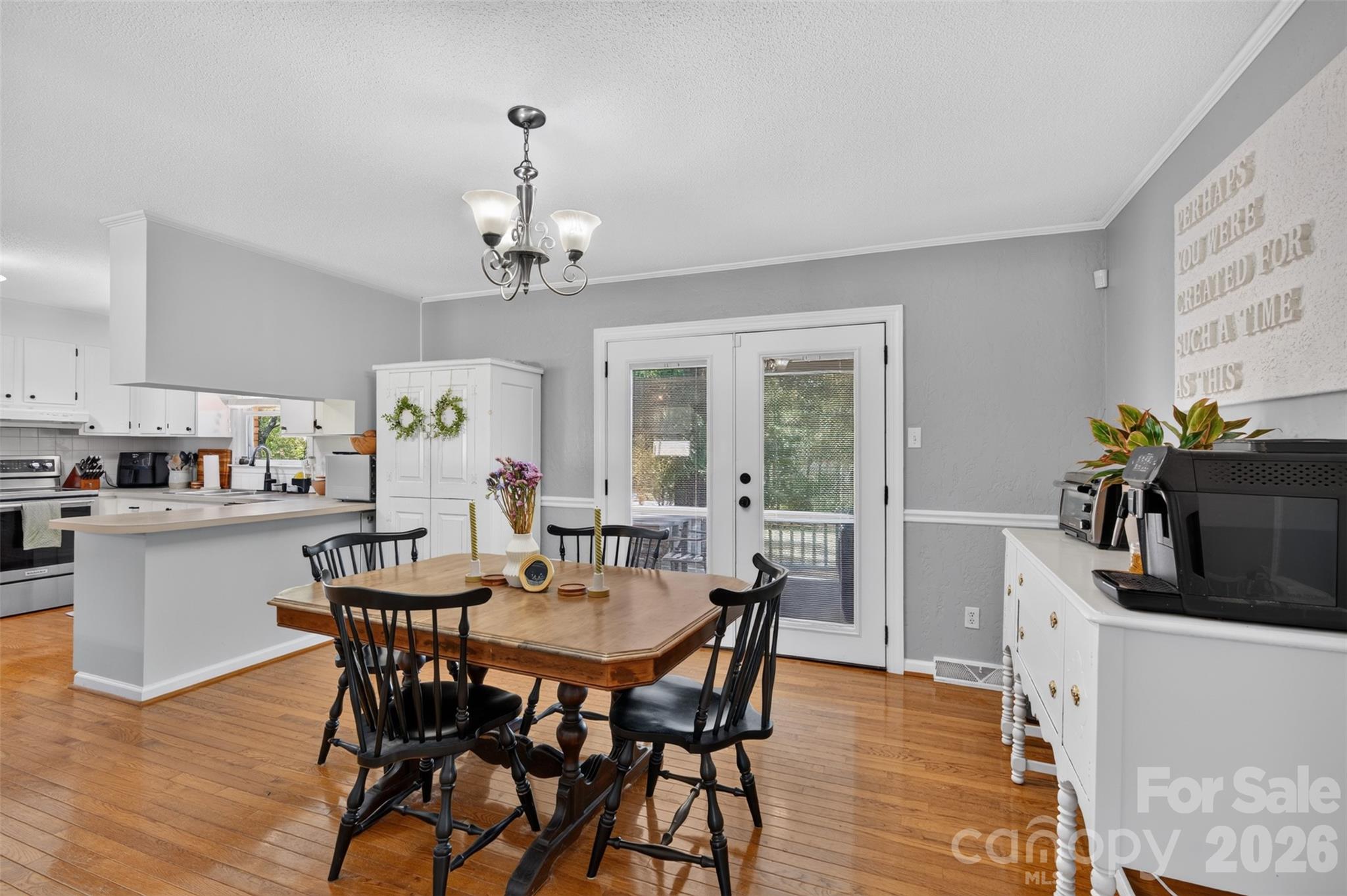 120 Regal Circle Property Photo 11