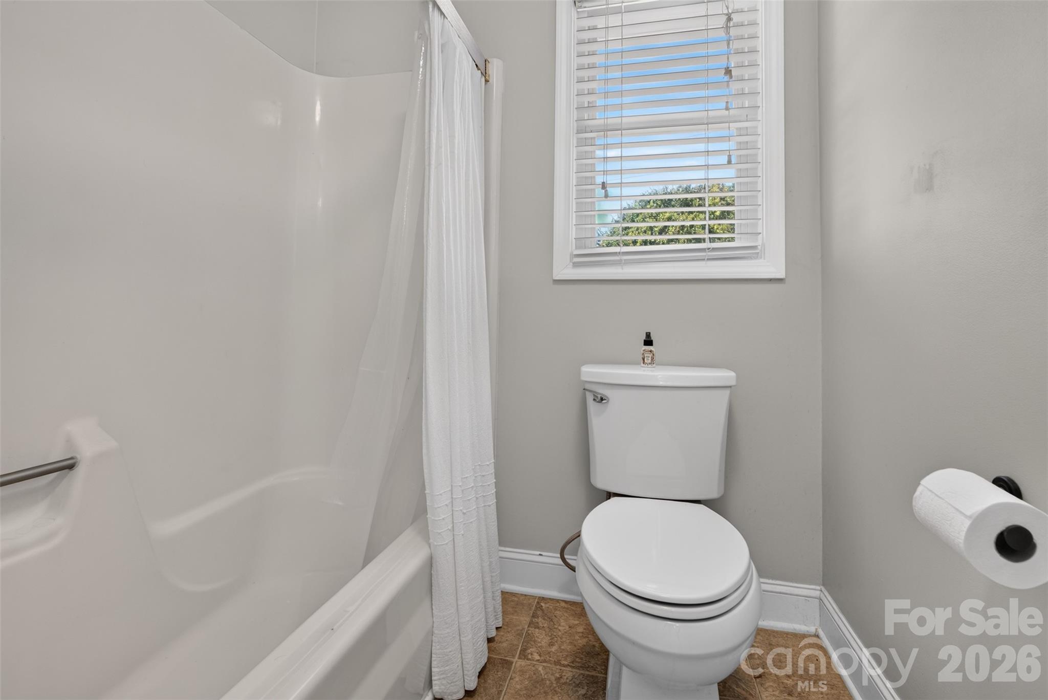 120 Regal Circle Property Photo 24