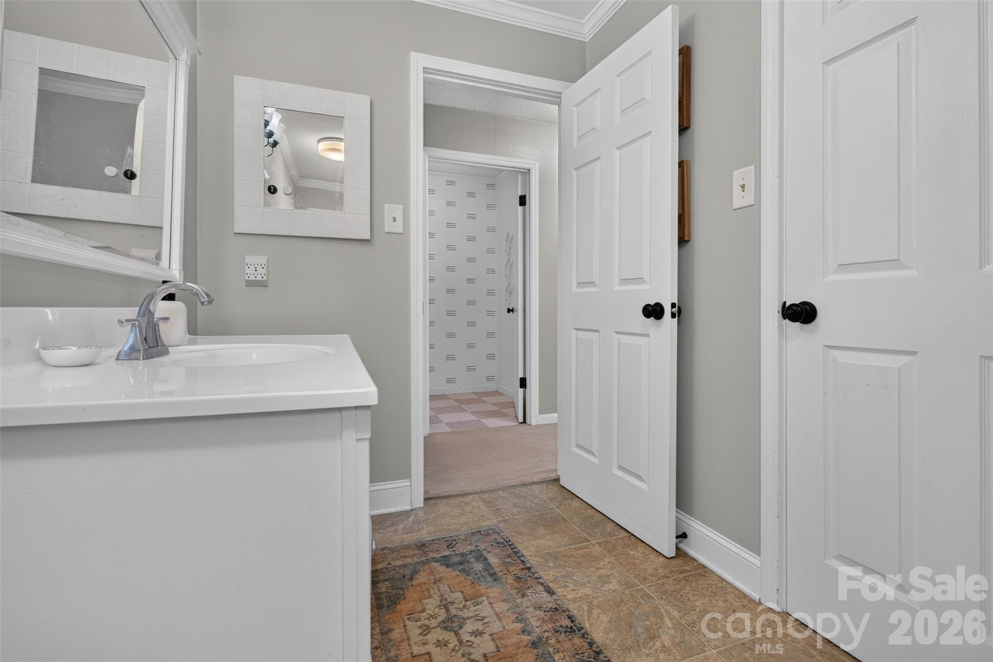 120 Regal Circle Property Photo 25