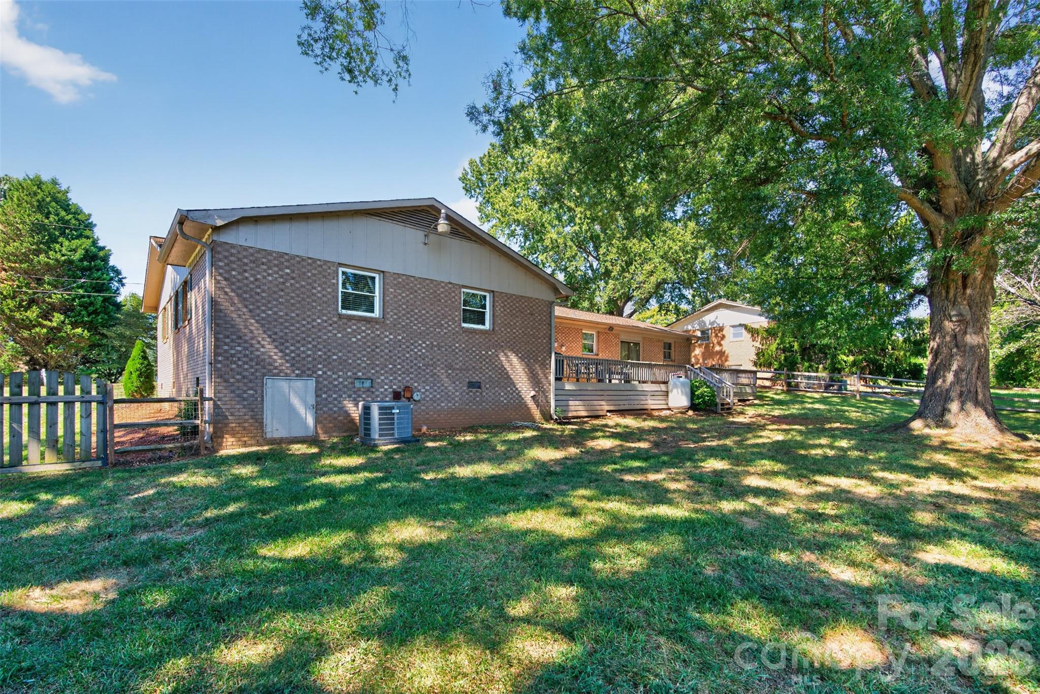 120 Regal Circle Property Photo 30