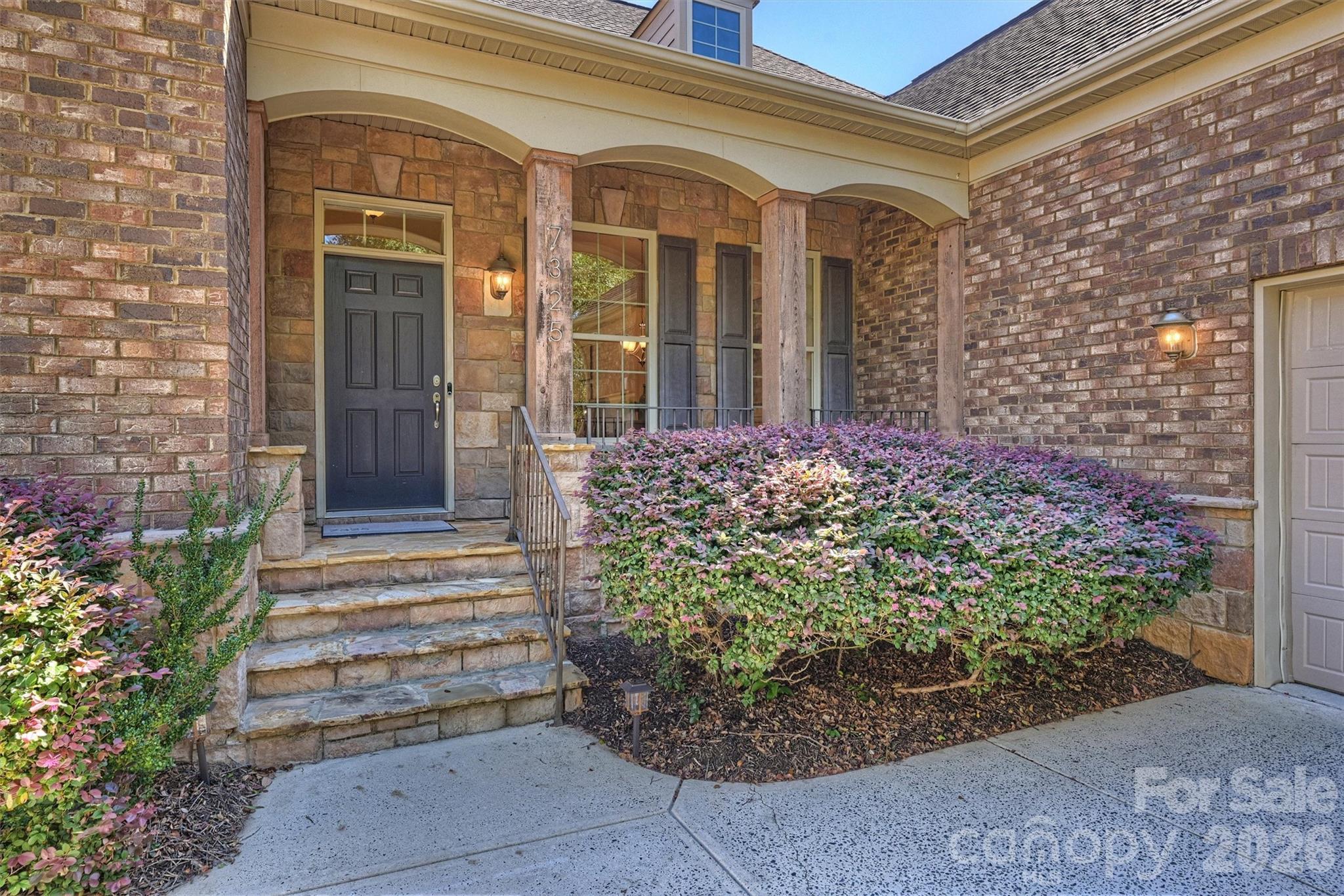 7325 Edenbridge Lane Property Photo 3