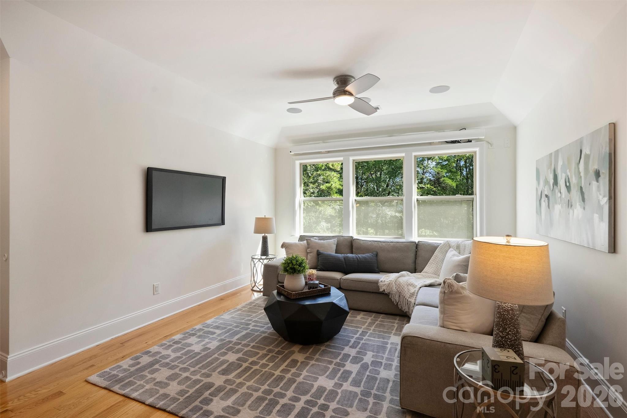 7325 Edenbridge Lane Property Photo 36