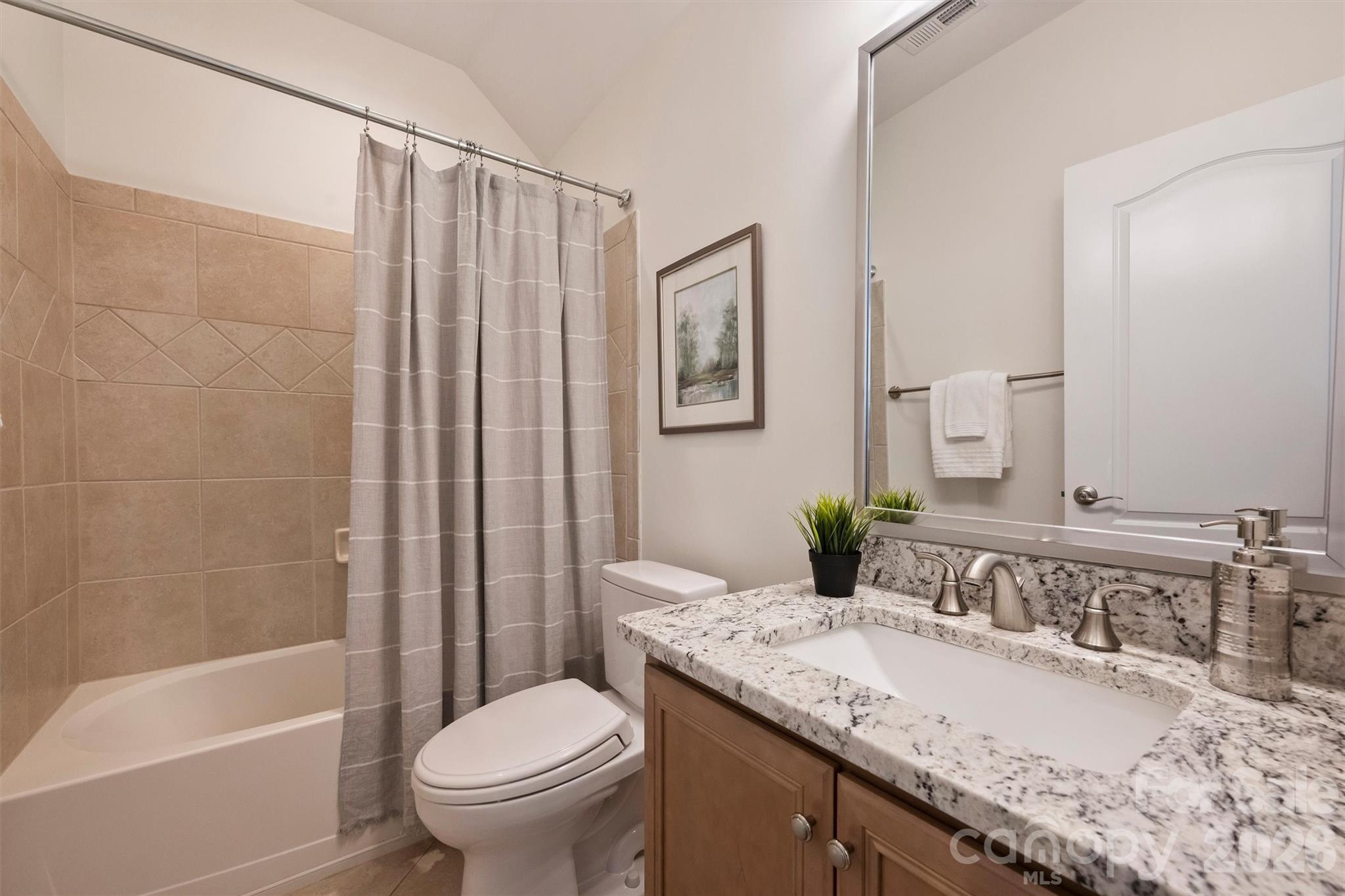7325 Edenbridge Lane Property Photo 41