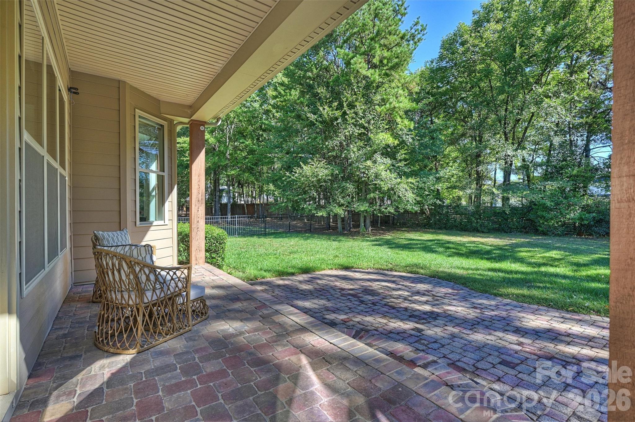 7325 Edenbridge Lane Property Photo 43