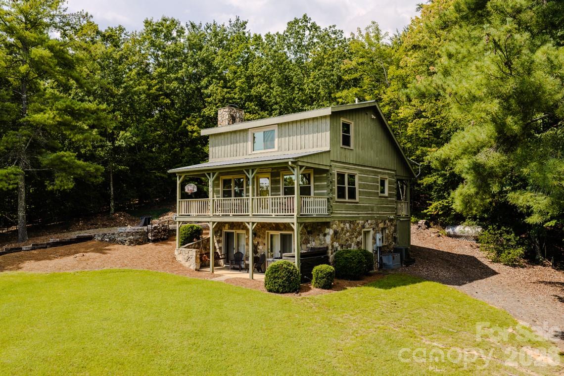 996 Overland Trail Property Photo 1