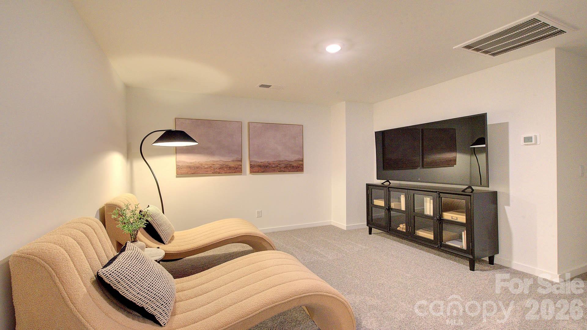 205 Driscoll Way Property Photo 24