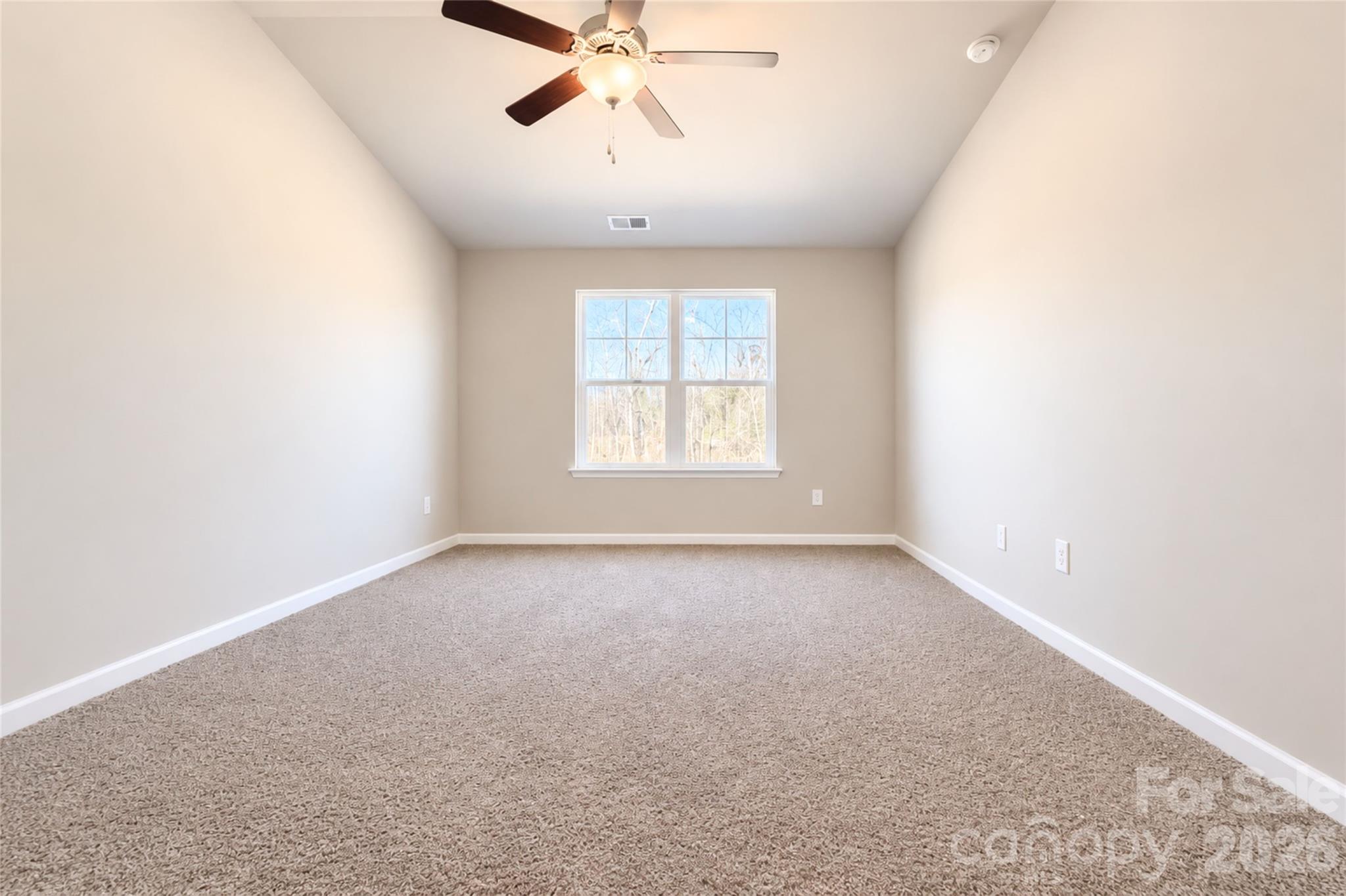 5929 Wallace Avenue Property Photo 11