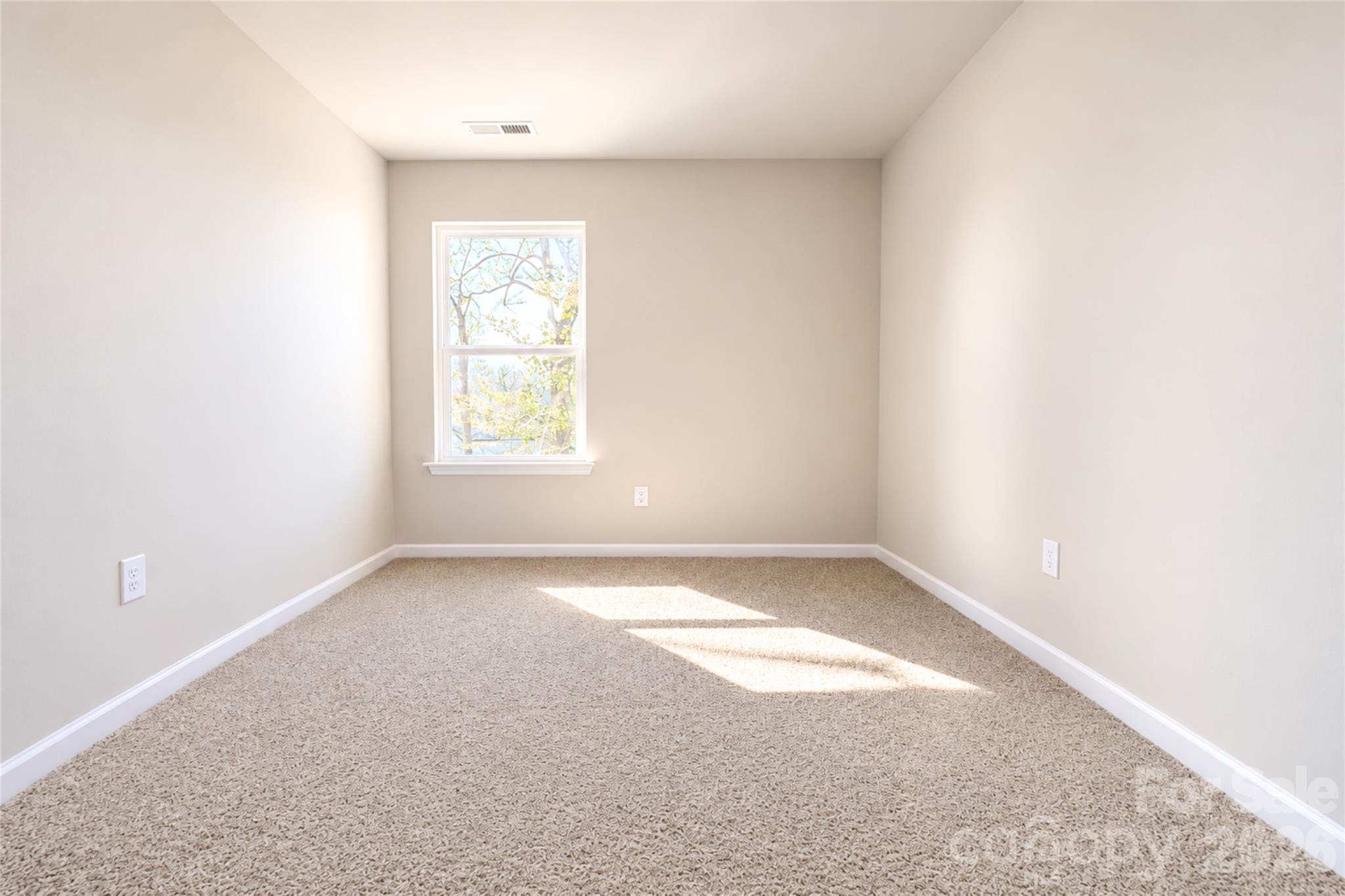 5929 Wallace Avenue Property Photo 17