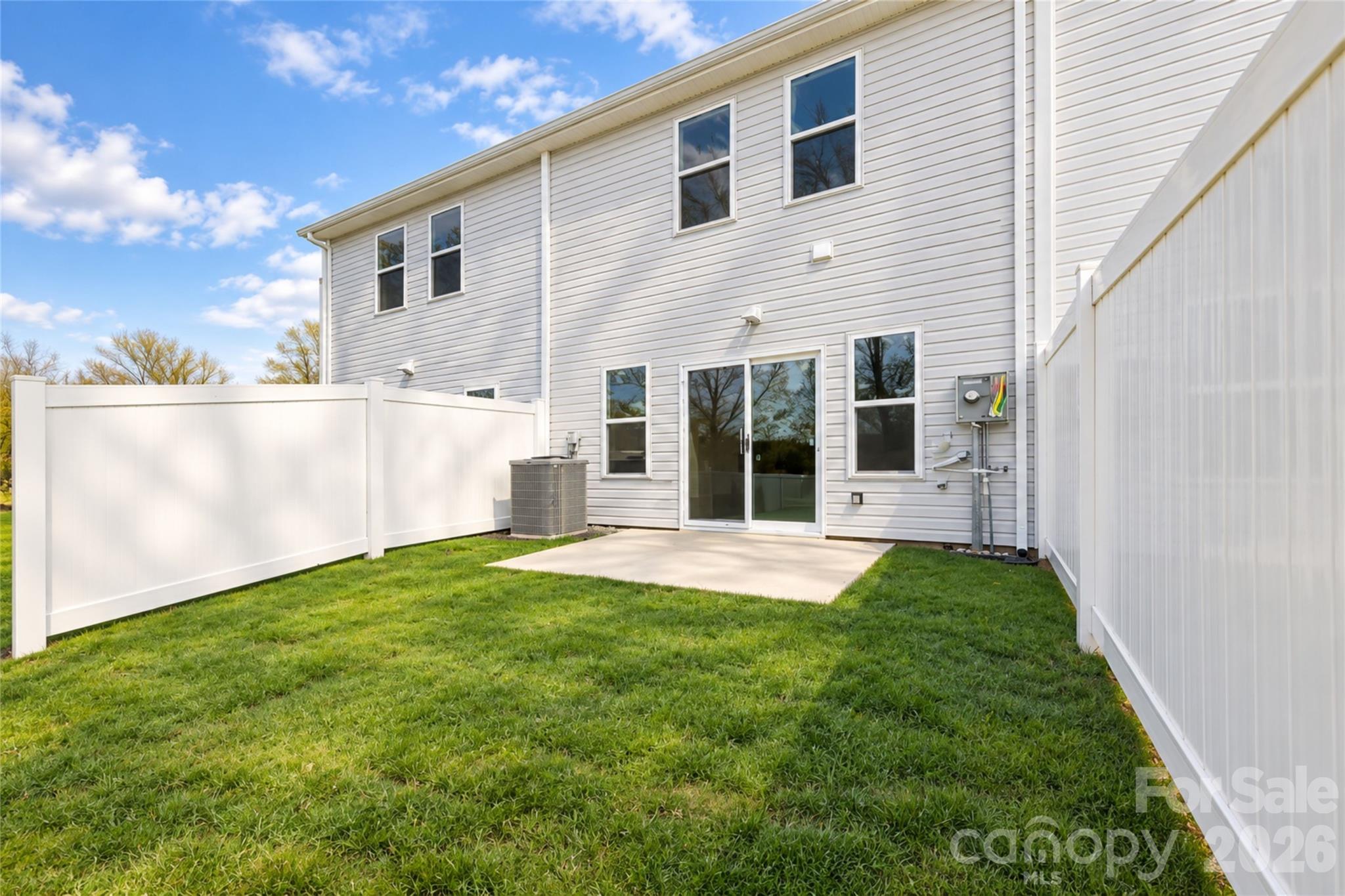 5929 Wallace Avenue Property Photo 22