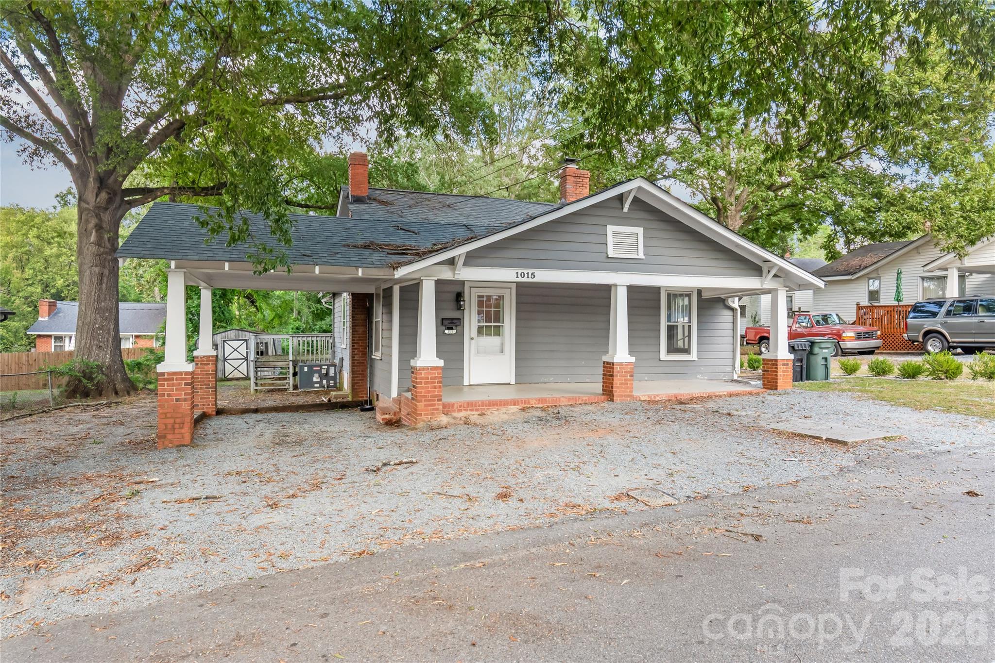 1015 Elm Street Property Photo 2