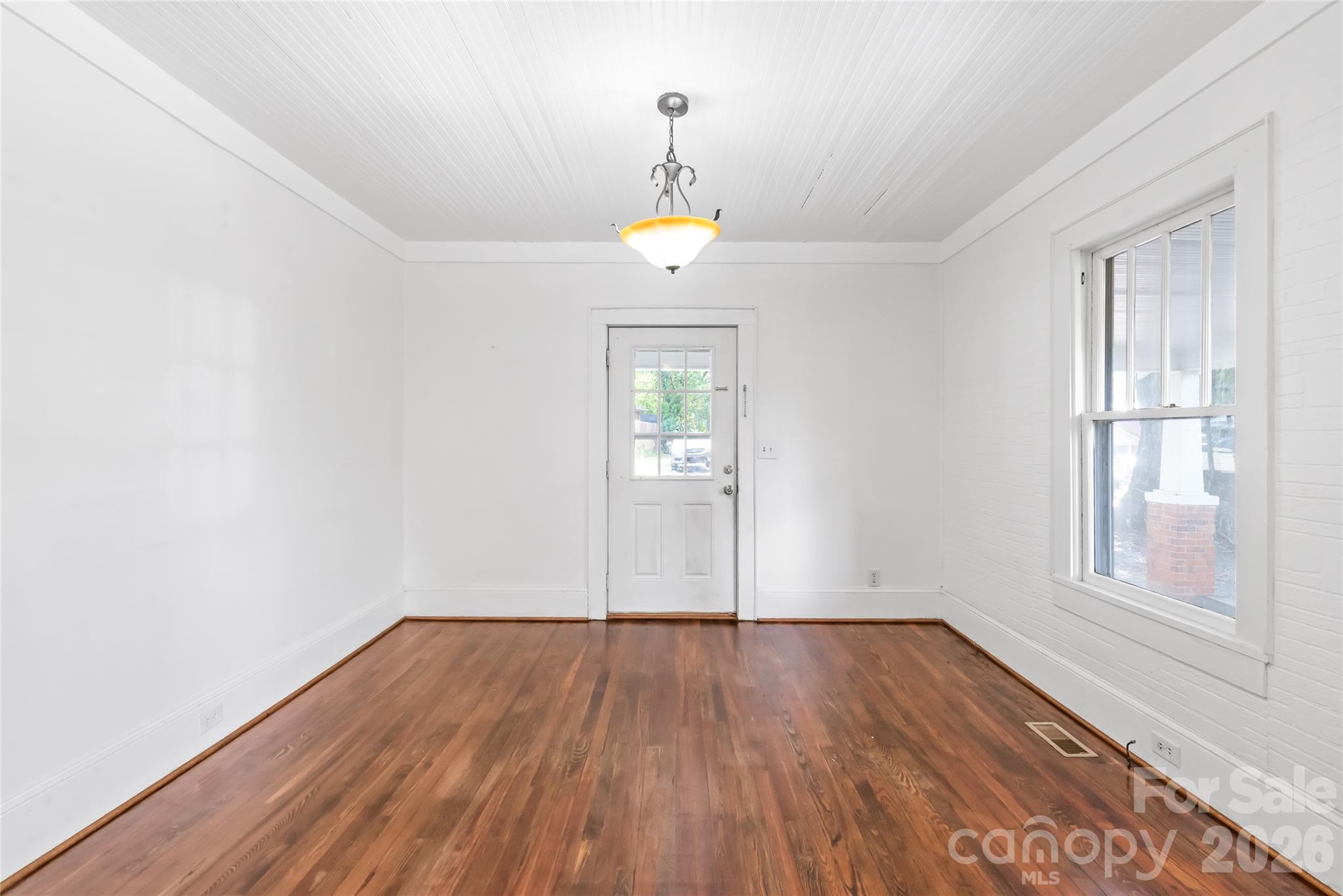 1015 Elm Street Property Photo 3