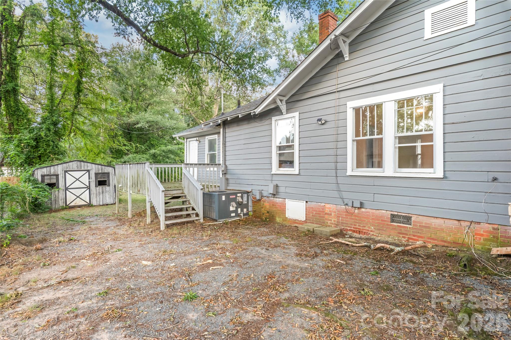 1015 Elm Street Property Photo 17