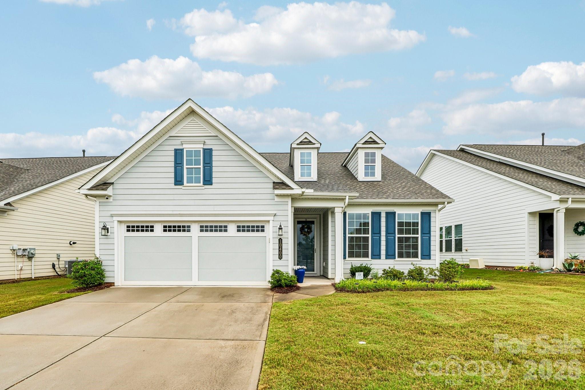 10400 Superb Lane Property Photo 1