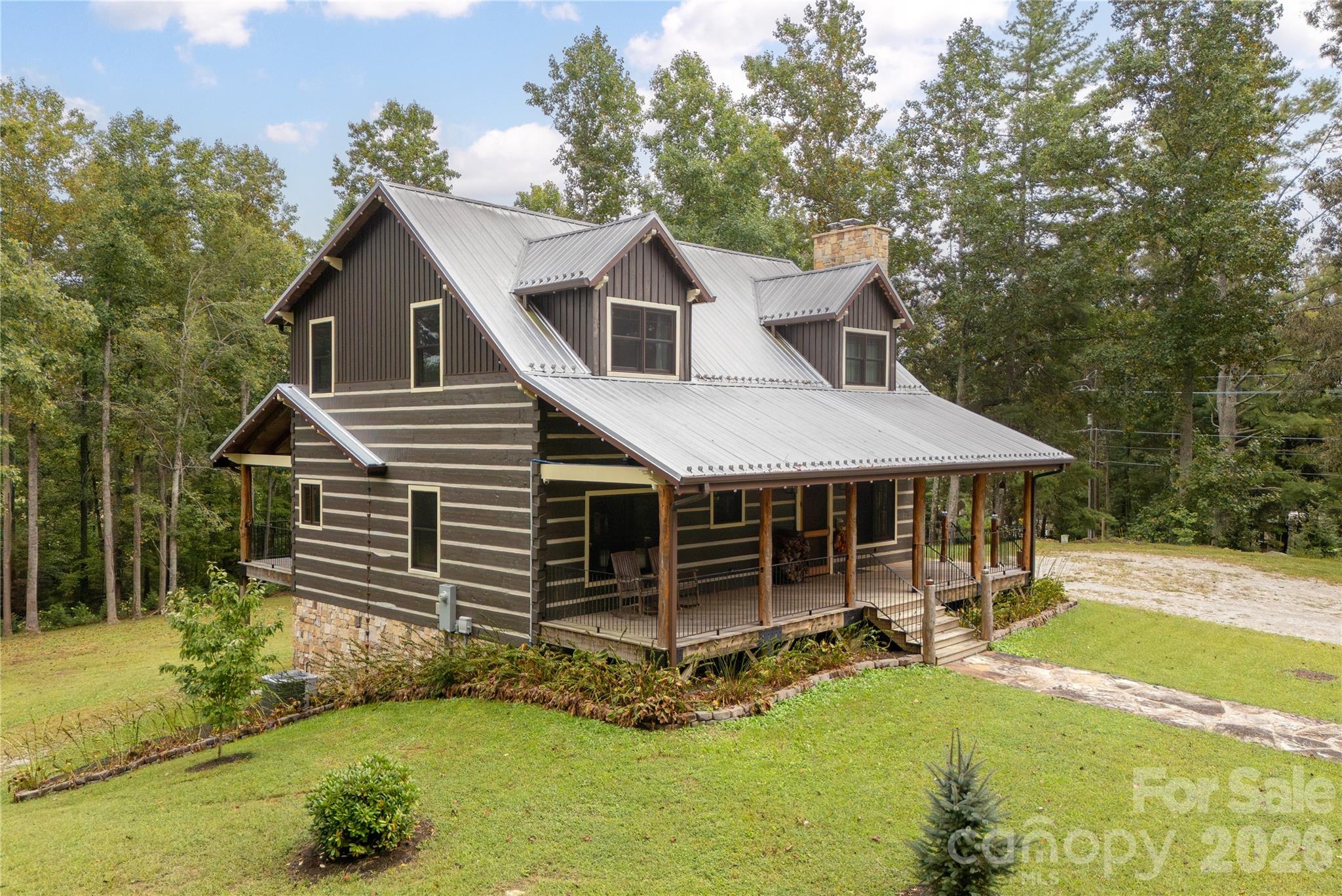 10 Black Bear Valley Drive Property Photo 1