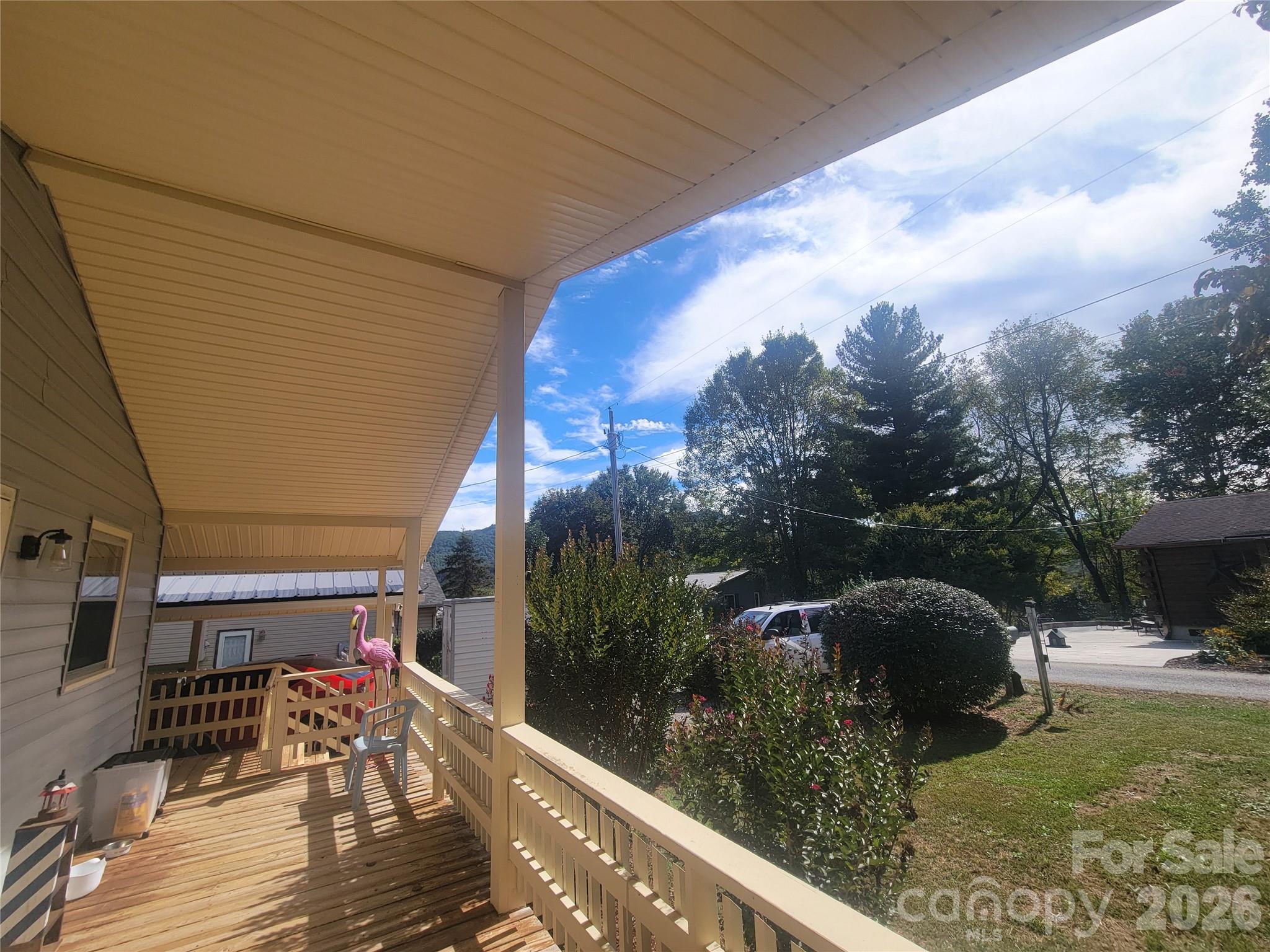 265 Midland Drive Property Photo 6