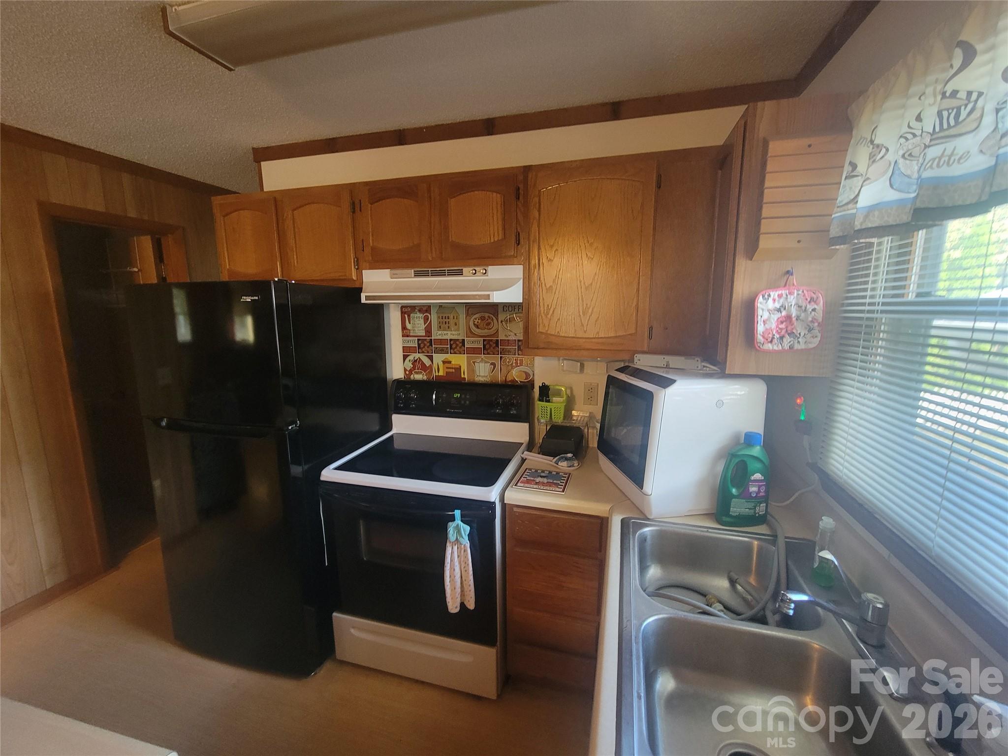 265 Midland Drive Property Photo 16