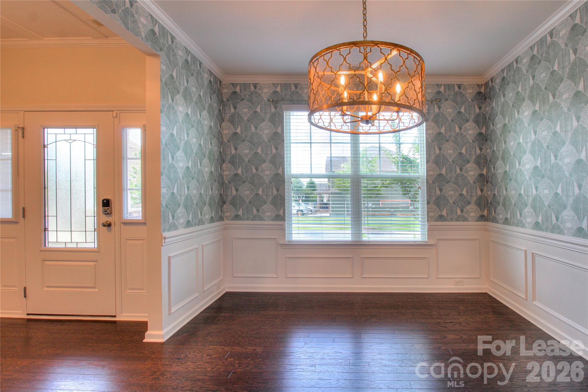 3007 Silverwood Drive Property Photo 6
