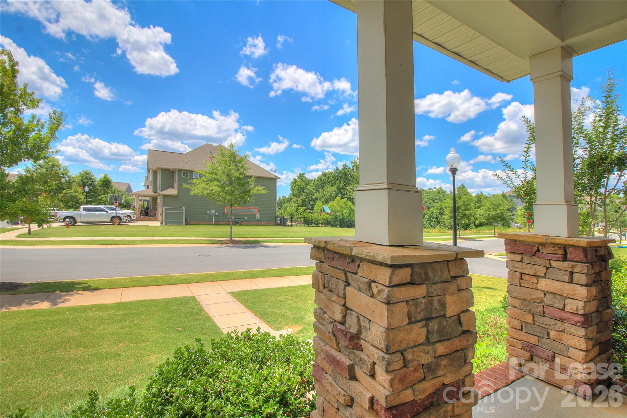 3007 Silverwood Drive Property Photo 28