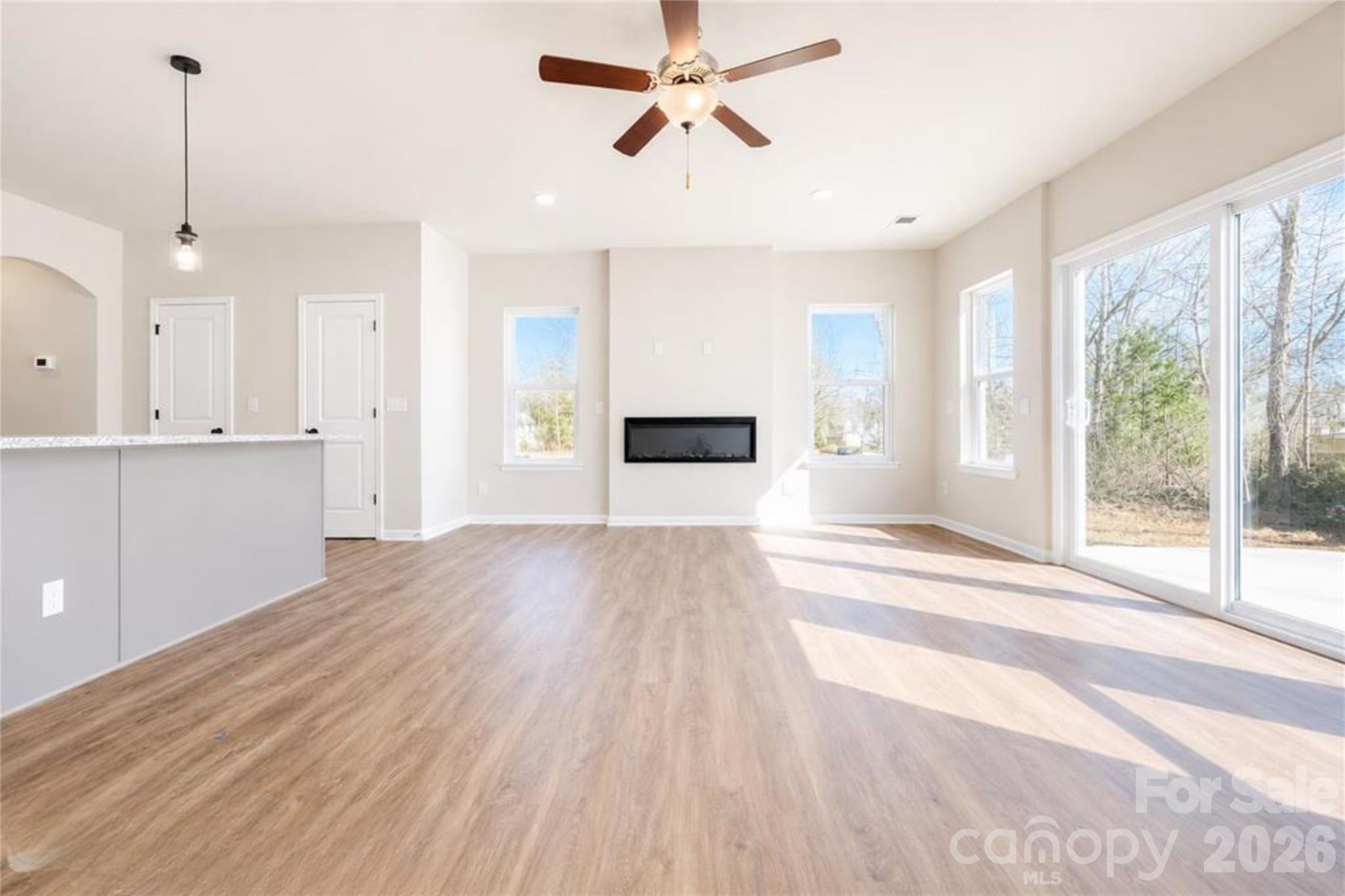5921 Wallace Avenue Property Photo 3