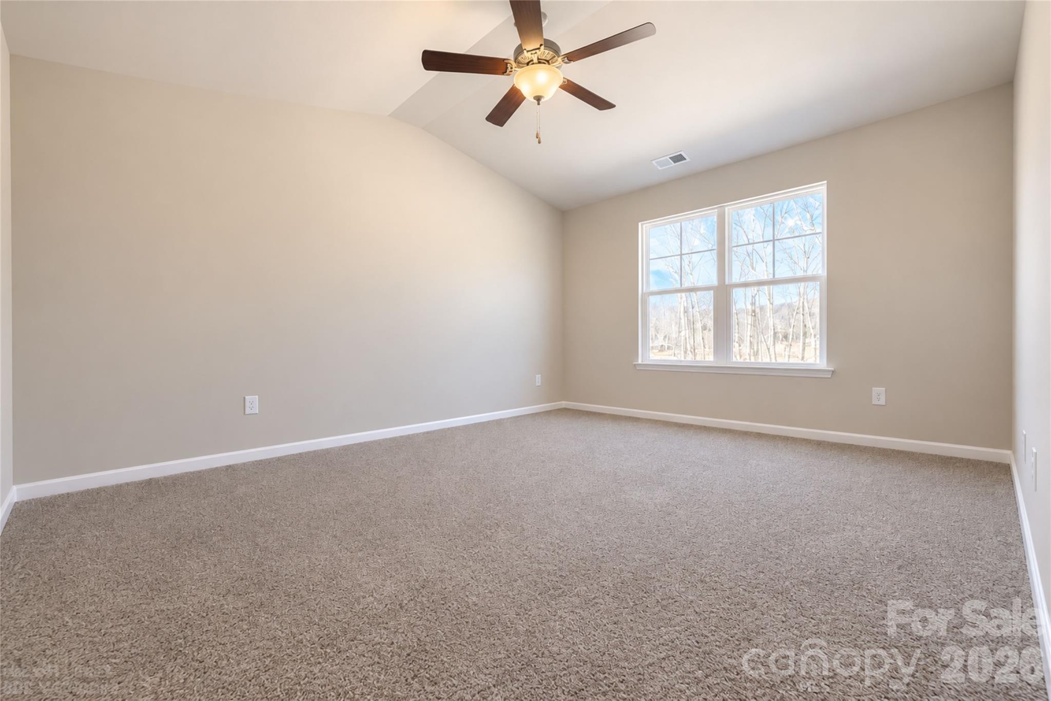 5921 Wallace Avenue Property Photo 11