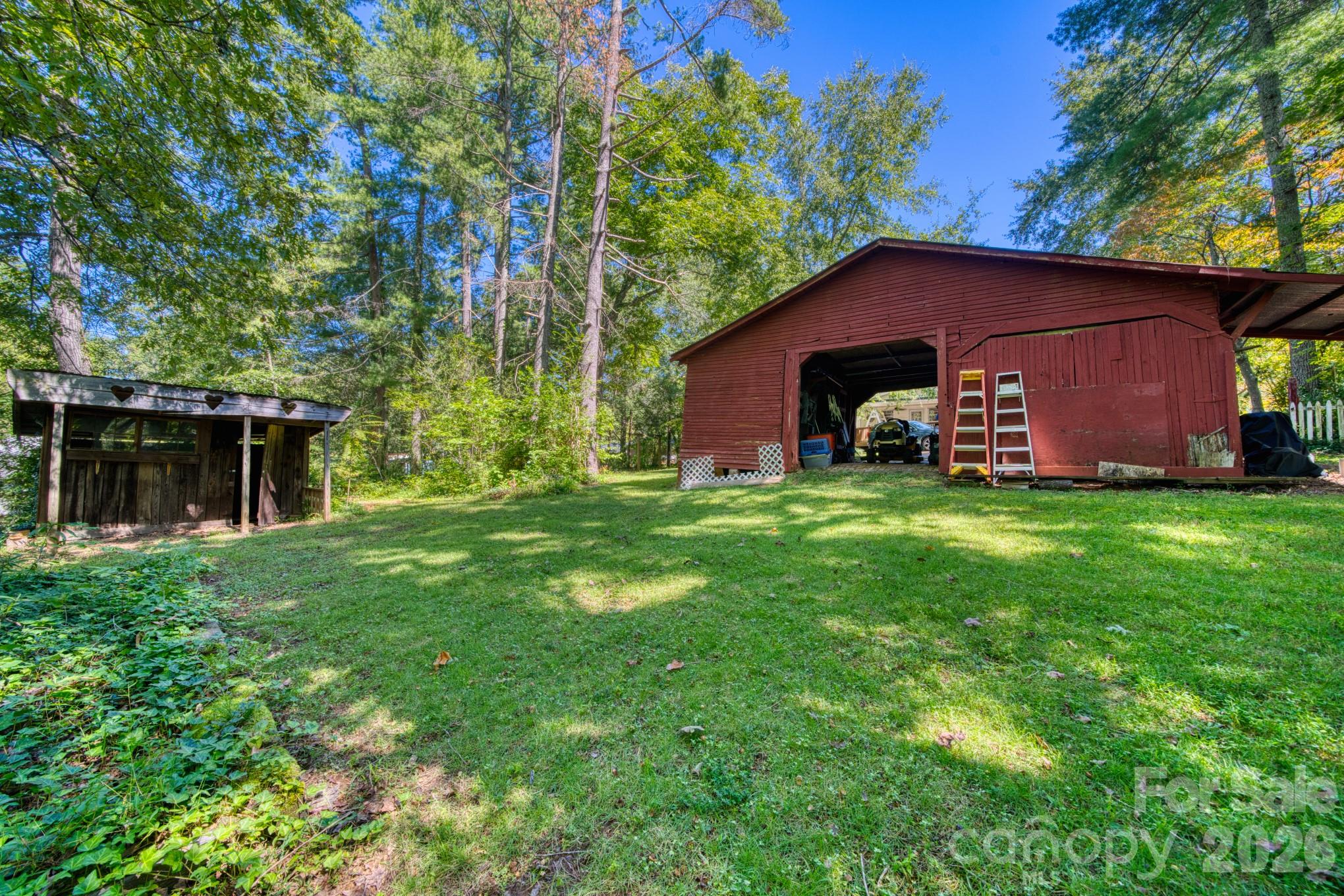 527 N Main Street Property Photo 40