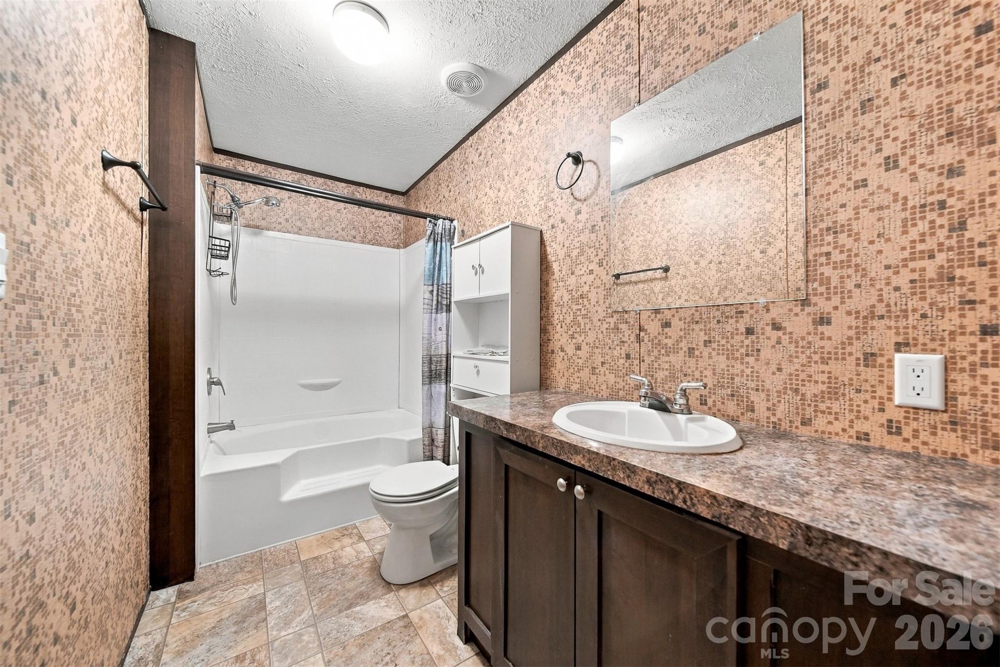 5146 Somers Road Property Photo 10