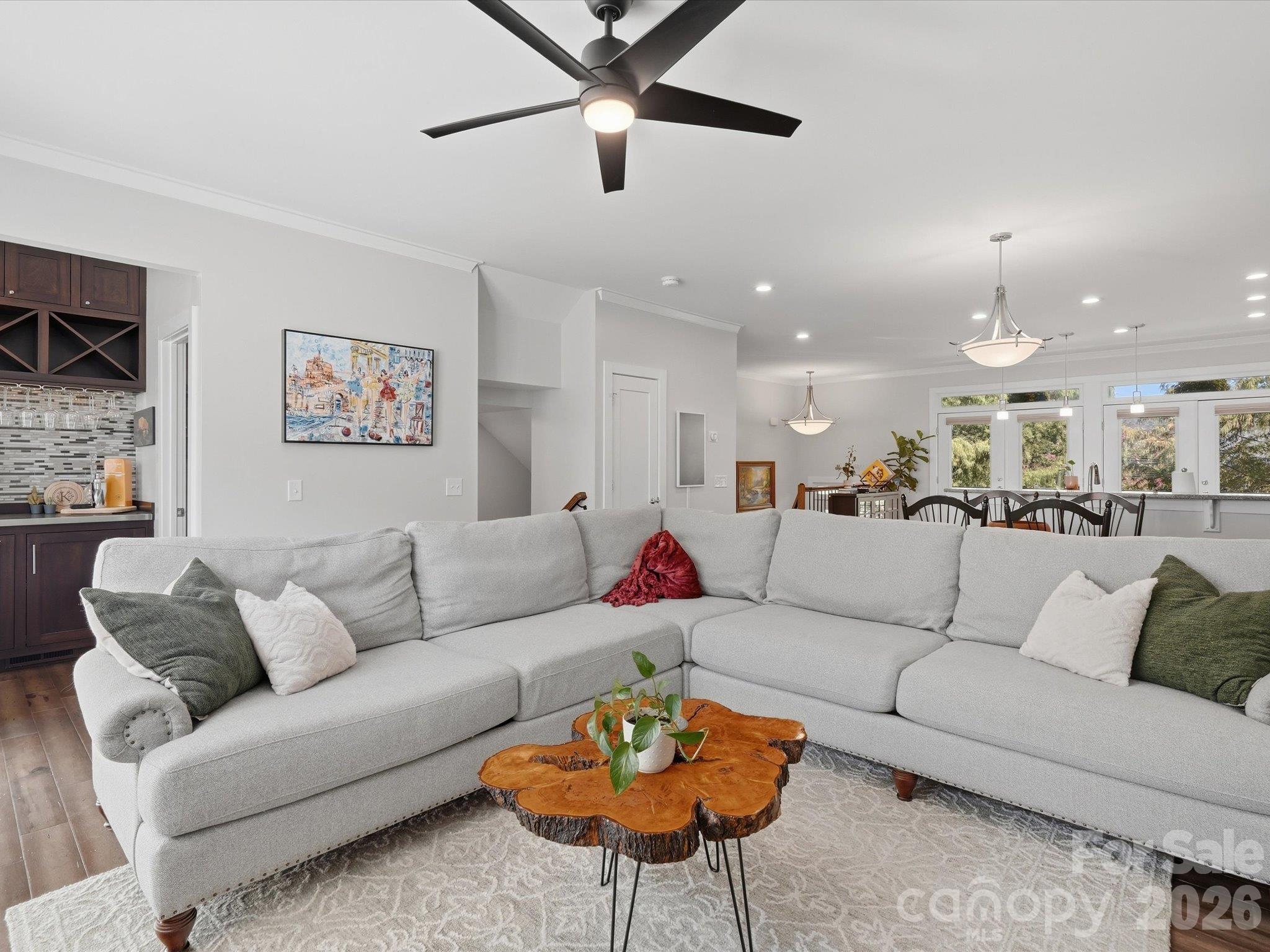 1806 Sunnyside Avenue Property Photo 18