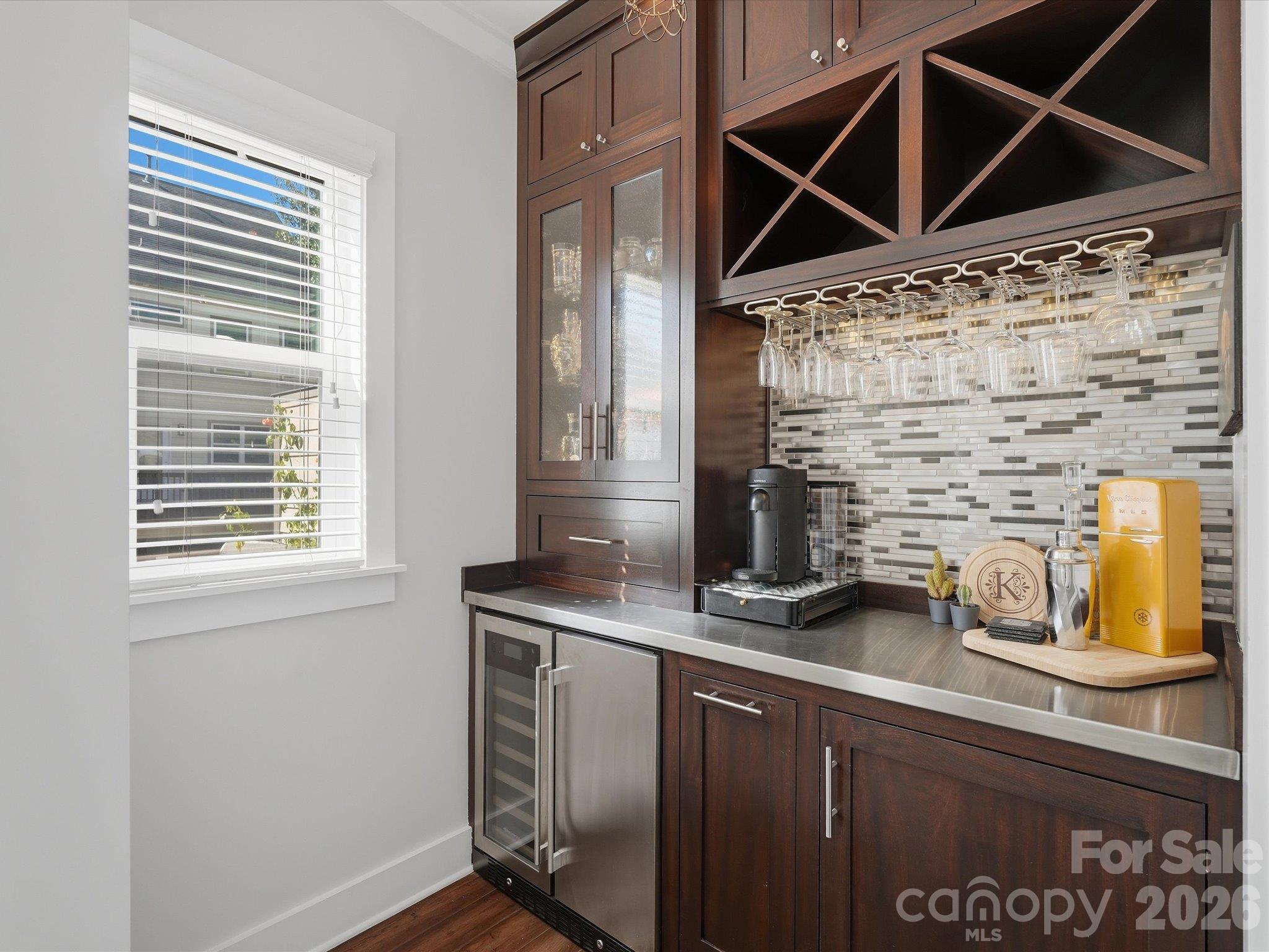 1806 Sunnyside Avenue Property Photo 21