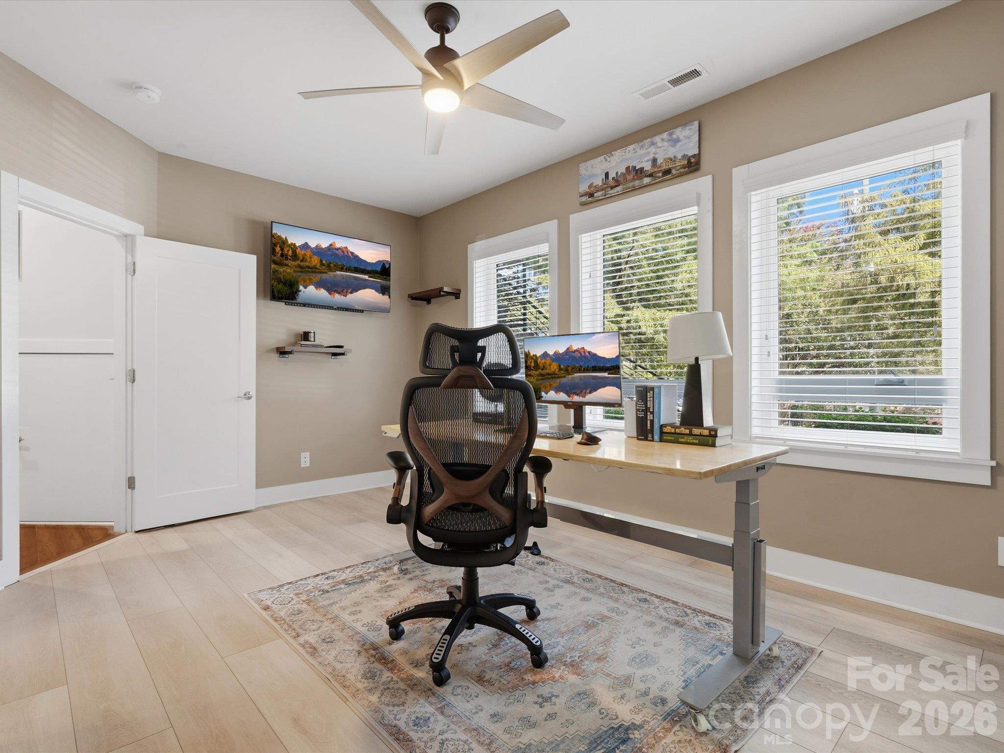 1806 Sunnyside Avenue Property Photo 36