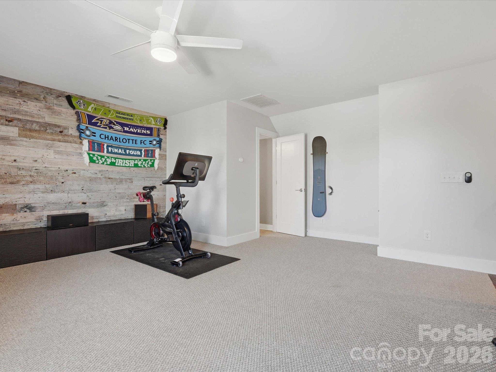 1806 Sunnyside Avenue Property Photo 41
