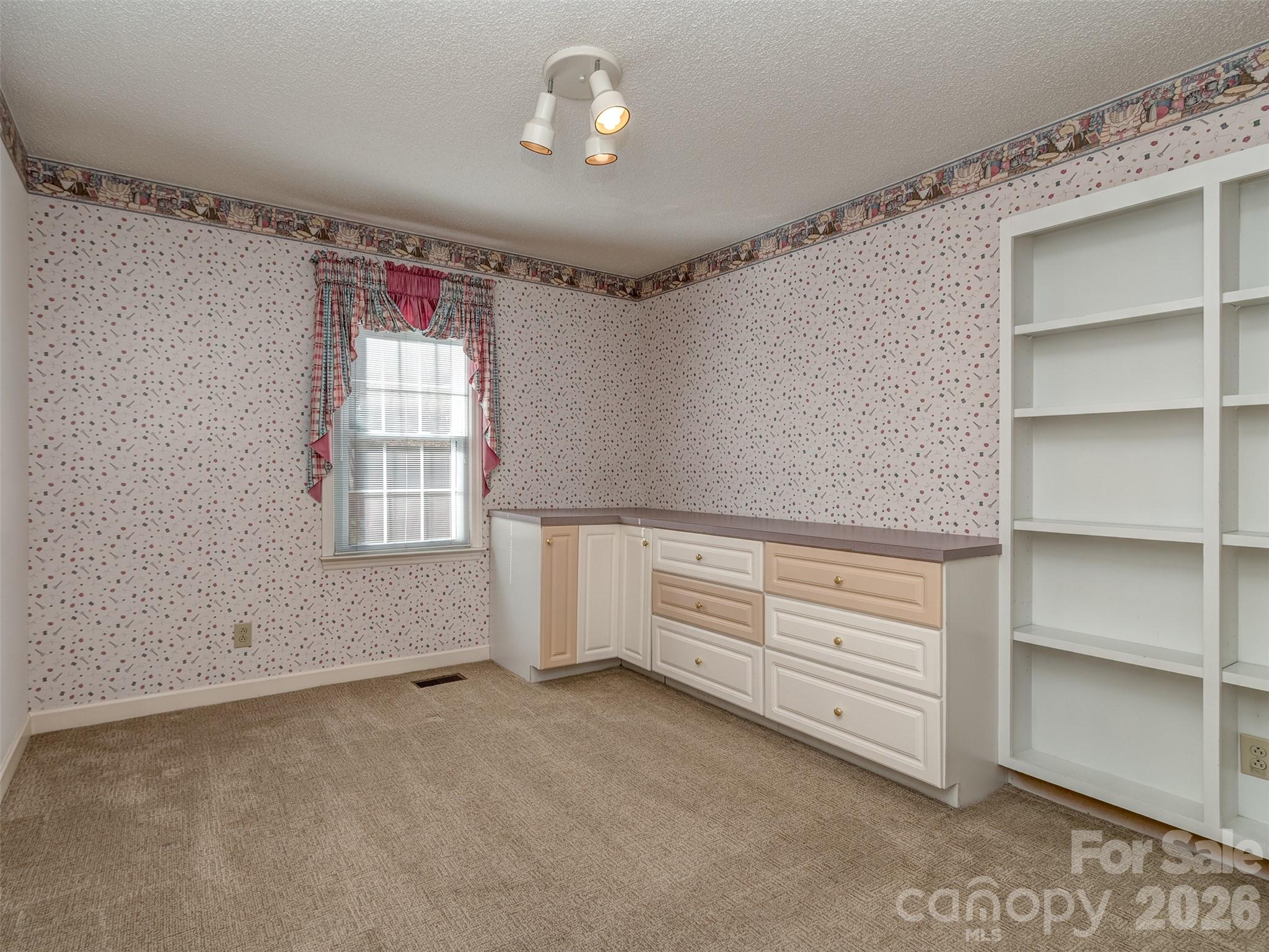 7301 Lee Rea Road Property Photo 32