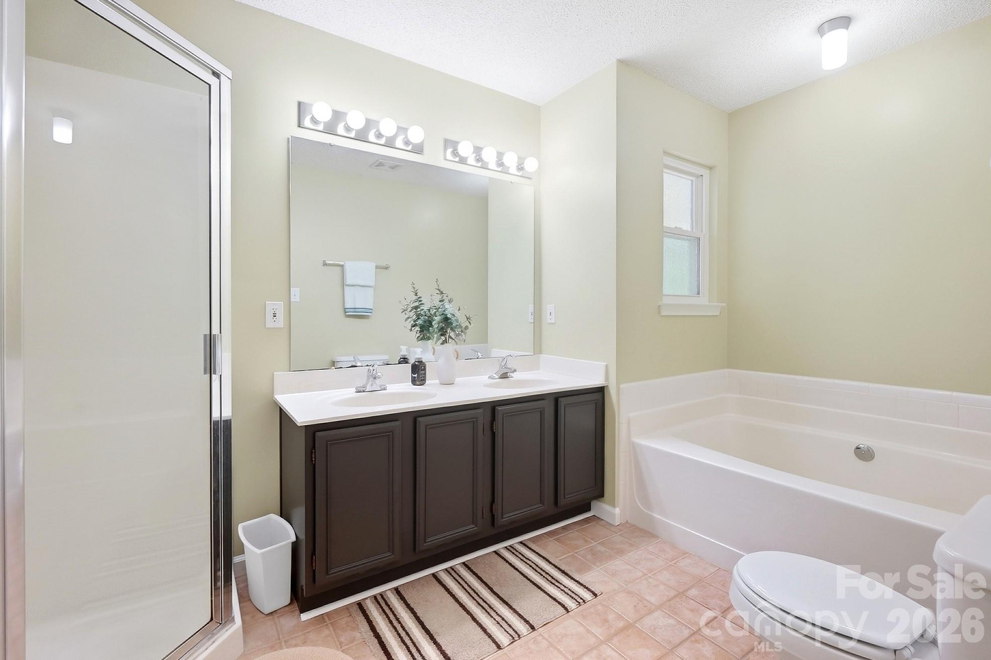 1629 Sugar Hollow Drive Property Photo 13