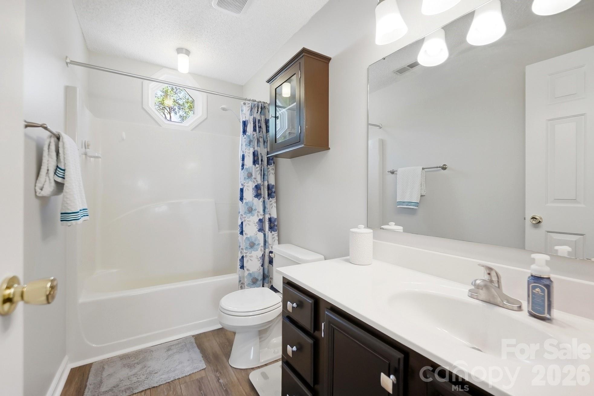 1629 Sugar Hollow Drive Property Photo 16