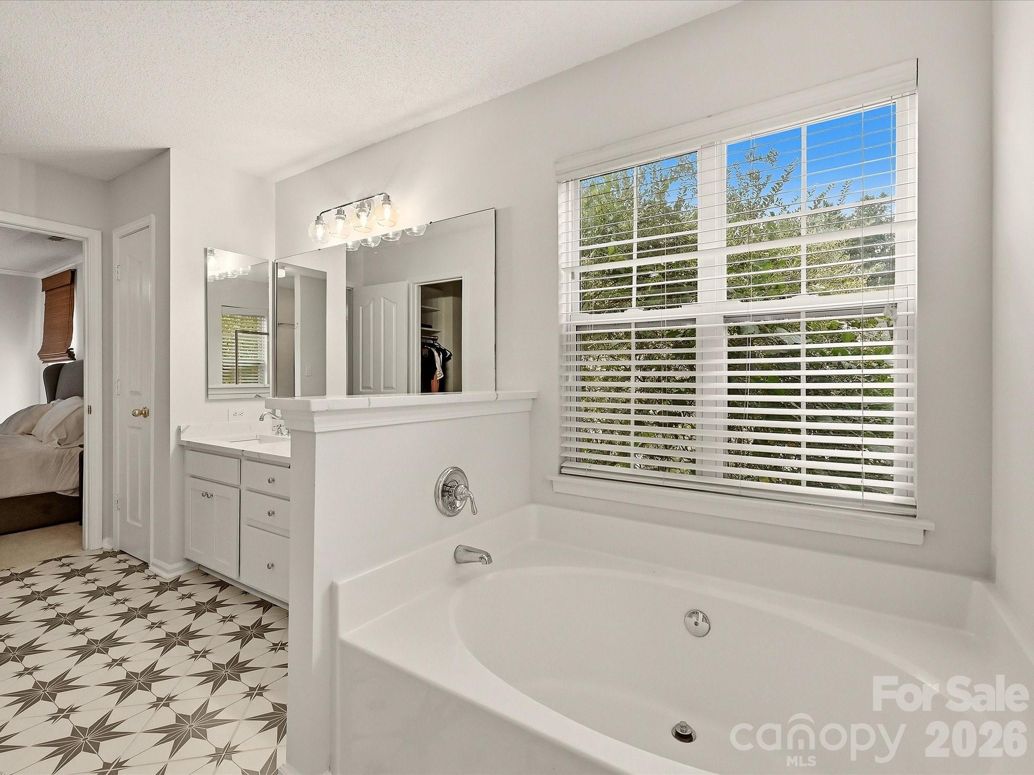 6315 Revlock Court Property Photo 20