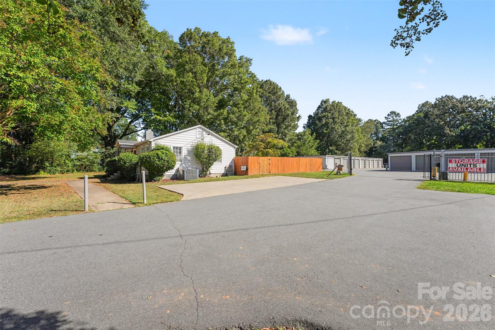 16112 Old Statesville Road Property Photo 16