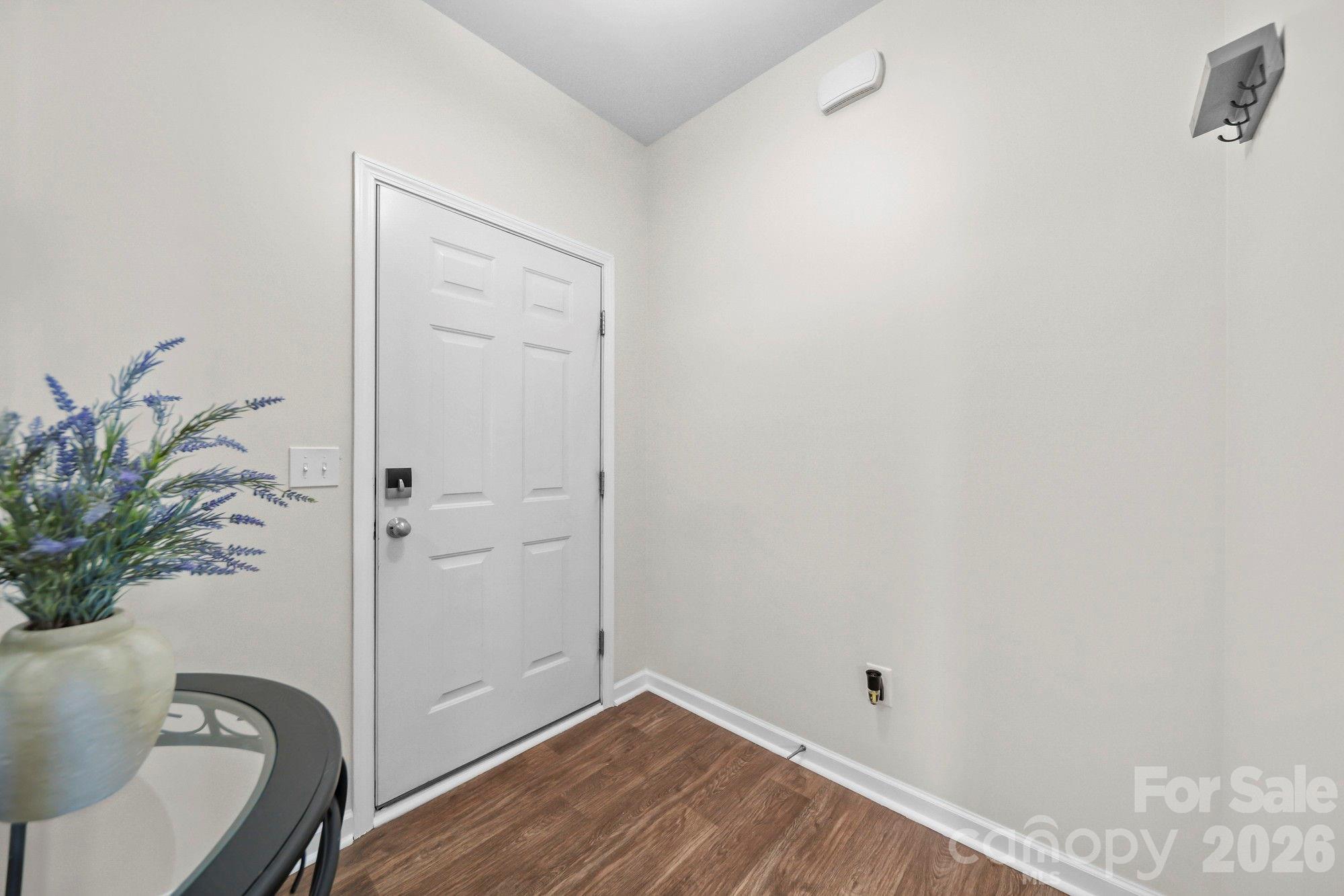 1791 Savannah Lane Property Photo 3