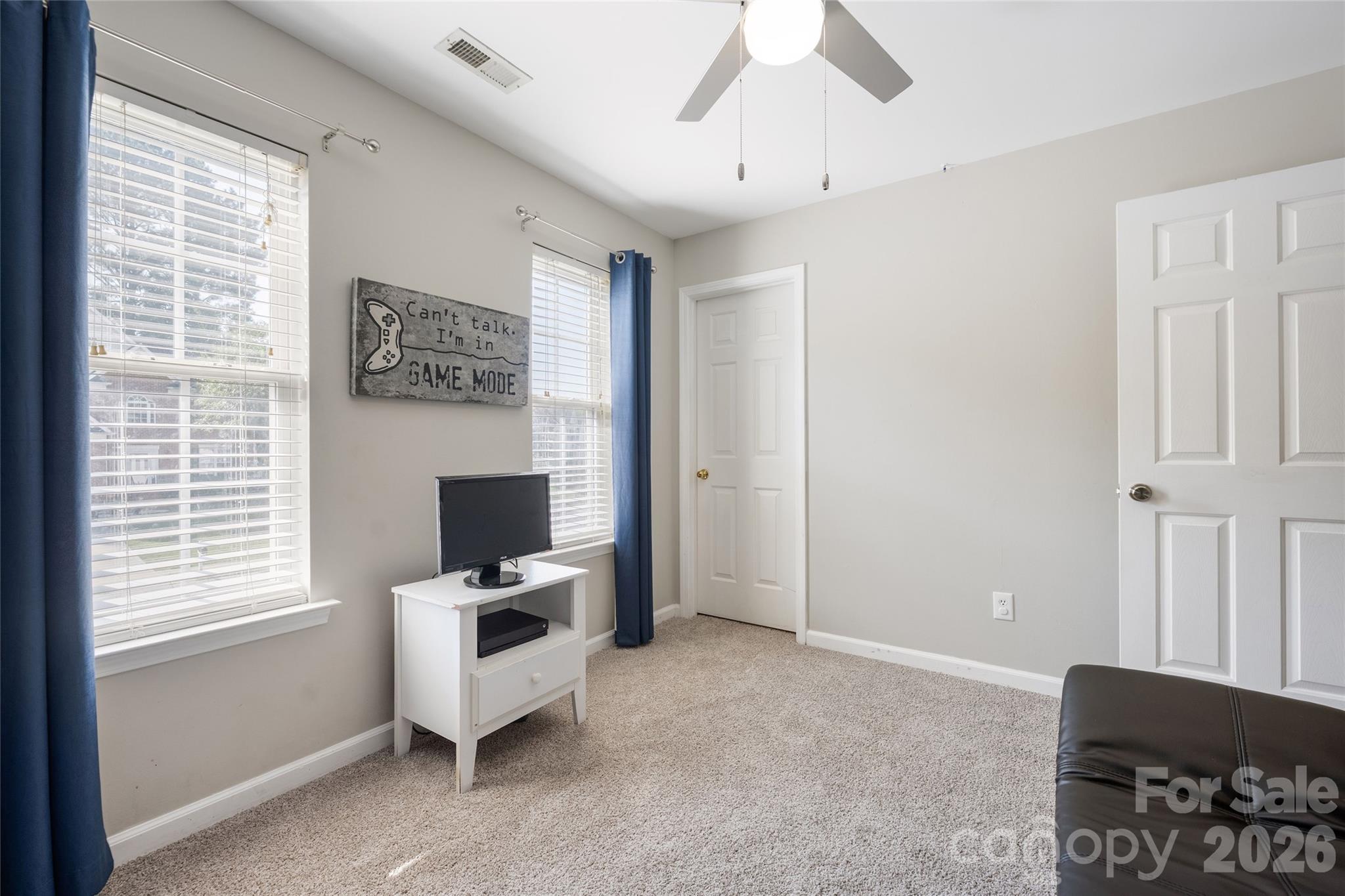 16919 Hampton Crossing Drive Property Photo 31