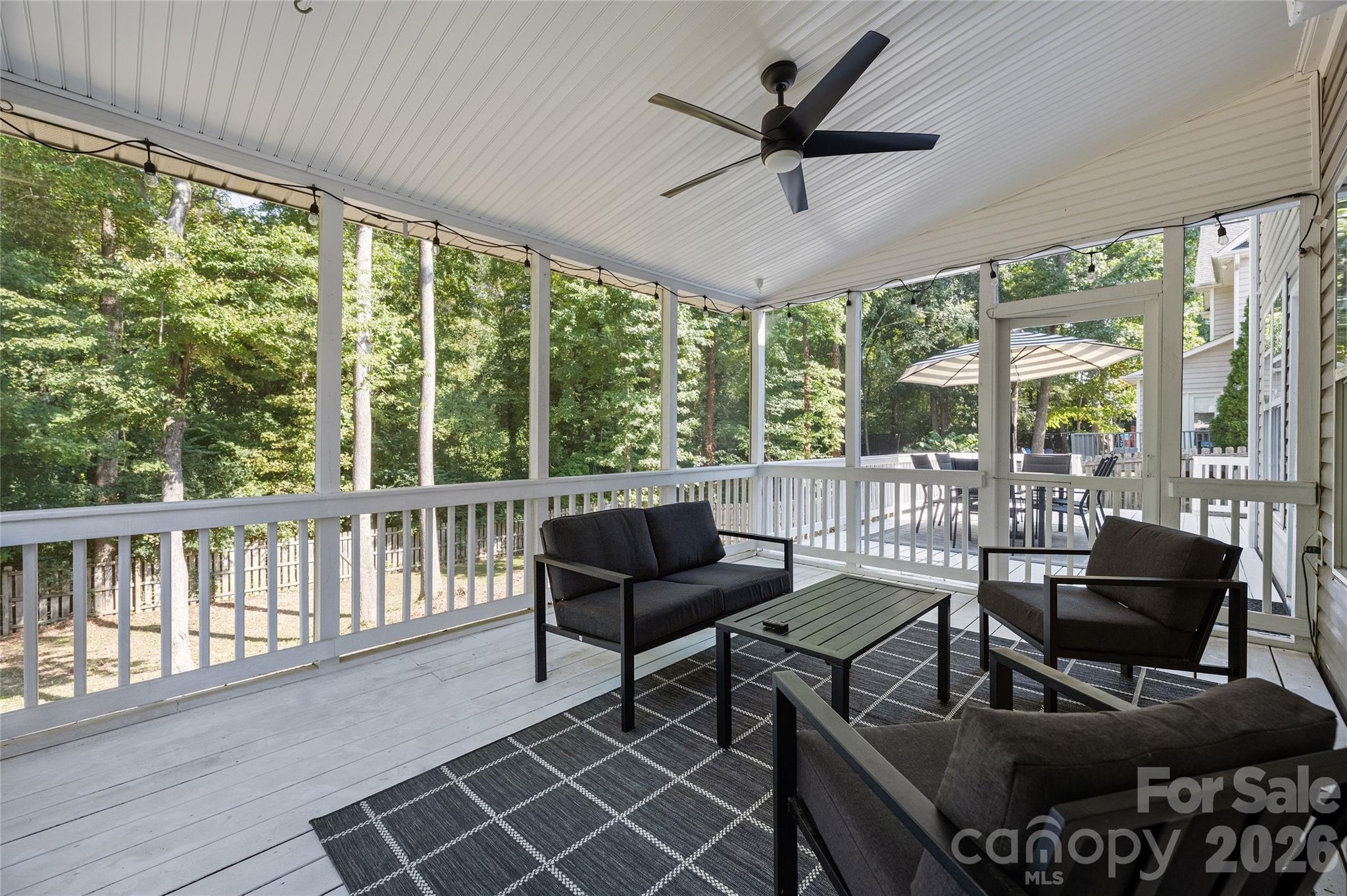 16919 Hampton Crossing Drive Property Photo 36