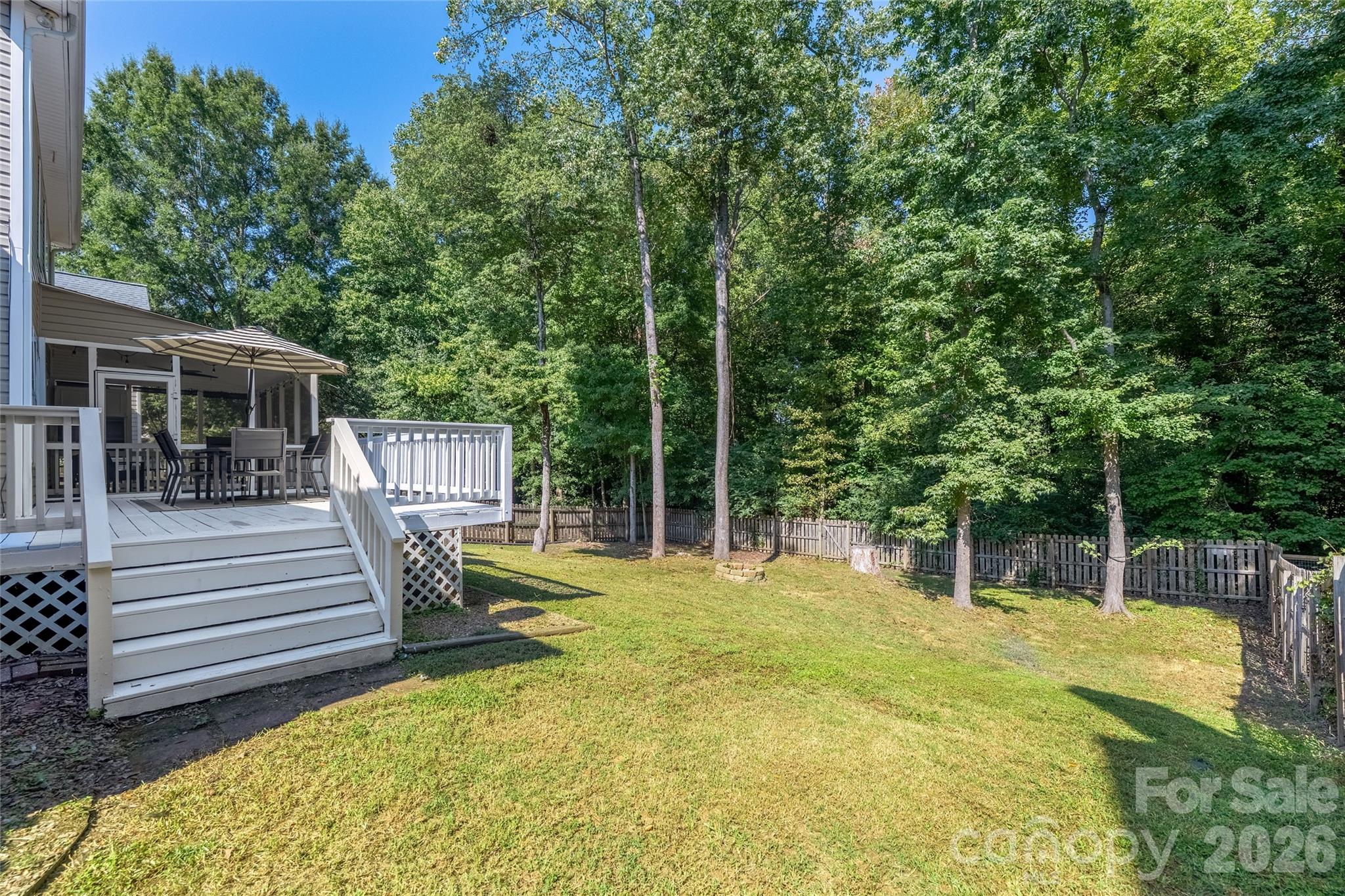 16919 Hampton Crossing Drive Property Photo 39