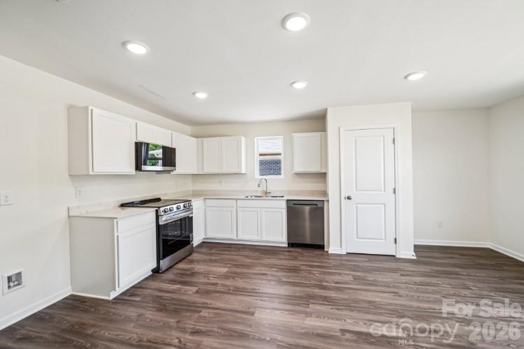 502 Sundown Drive Property Photo 12